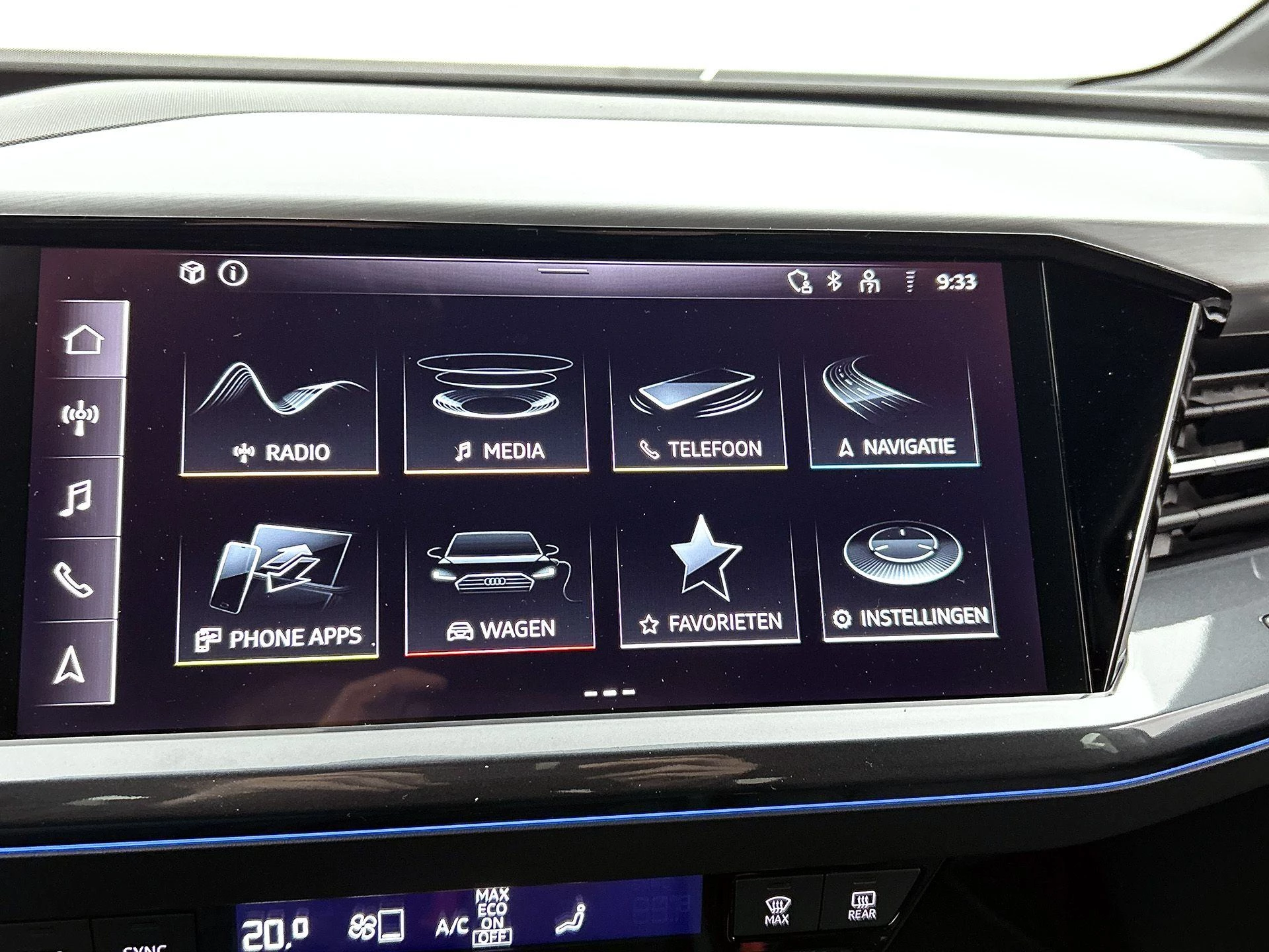 Audi-Q4 Sportback e-tron-image-10