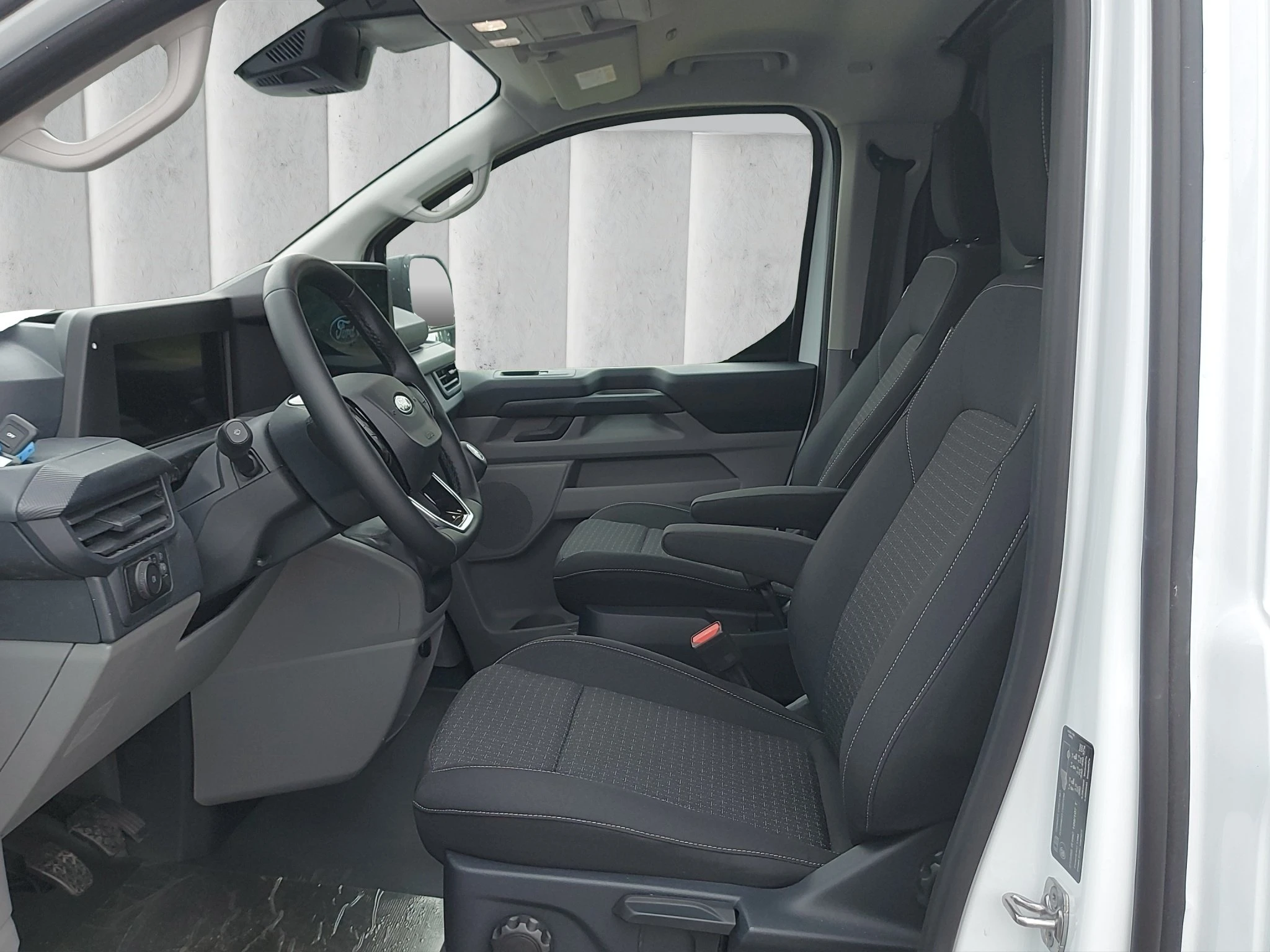 Ford-Transit Custom-image-9