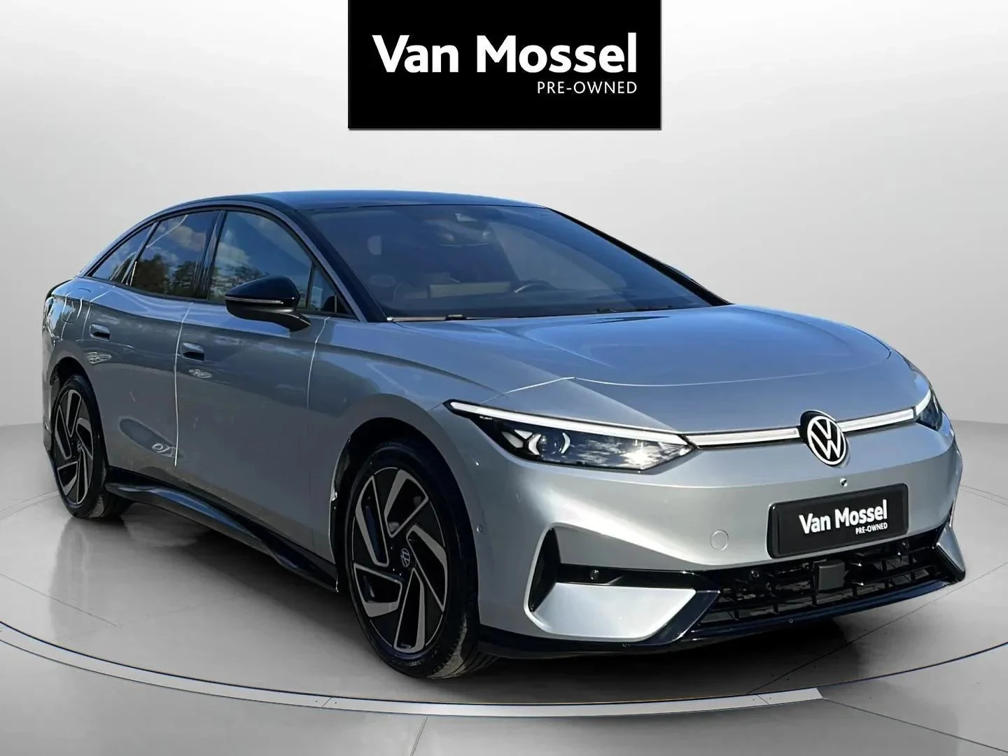 Volkswagen-ID.7-image-2