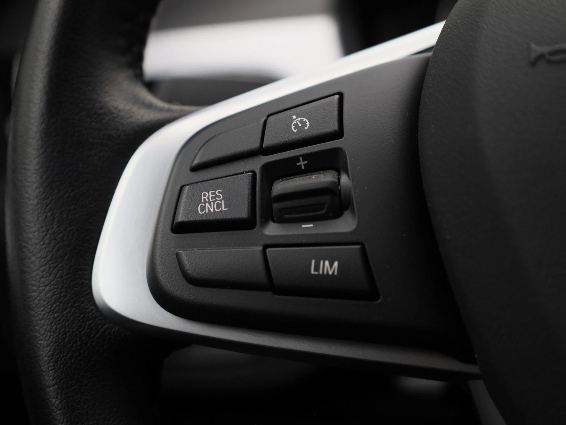 BMW-X1-image-18