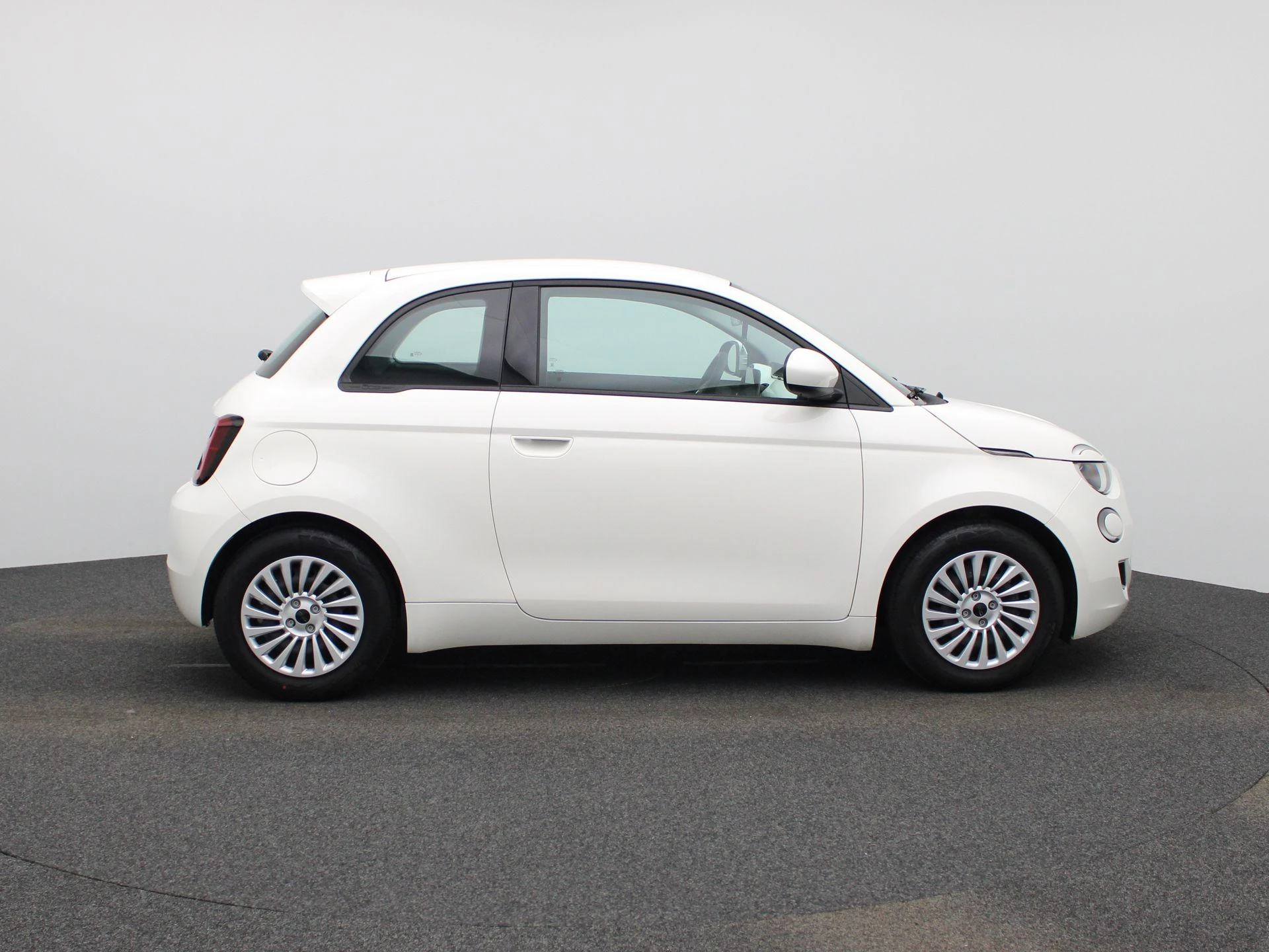 Fiat-500-image-5