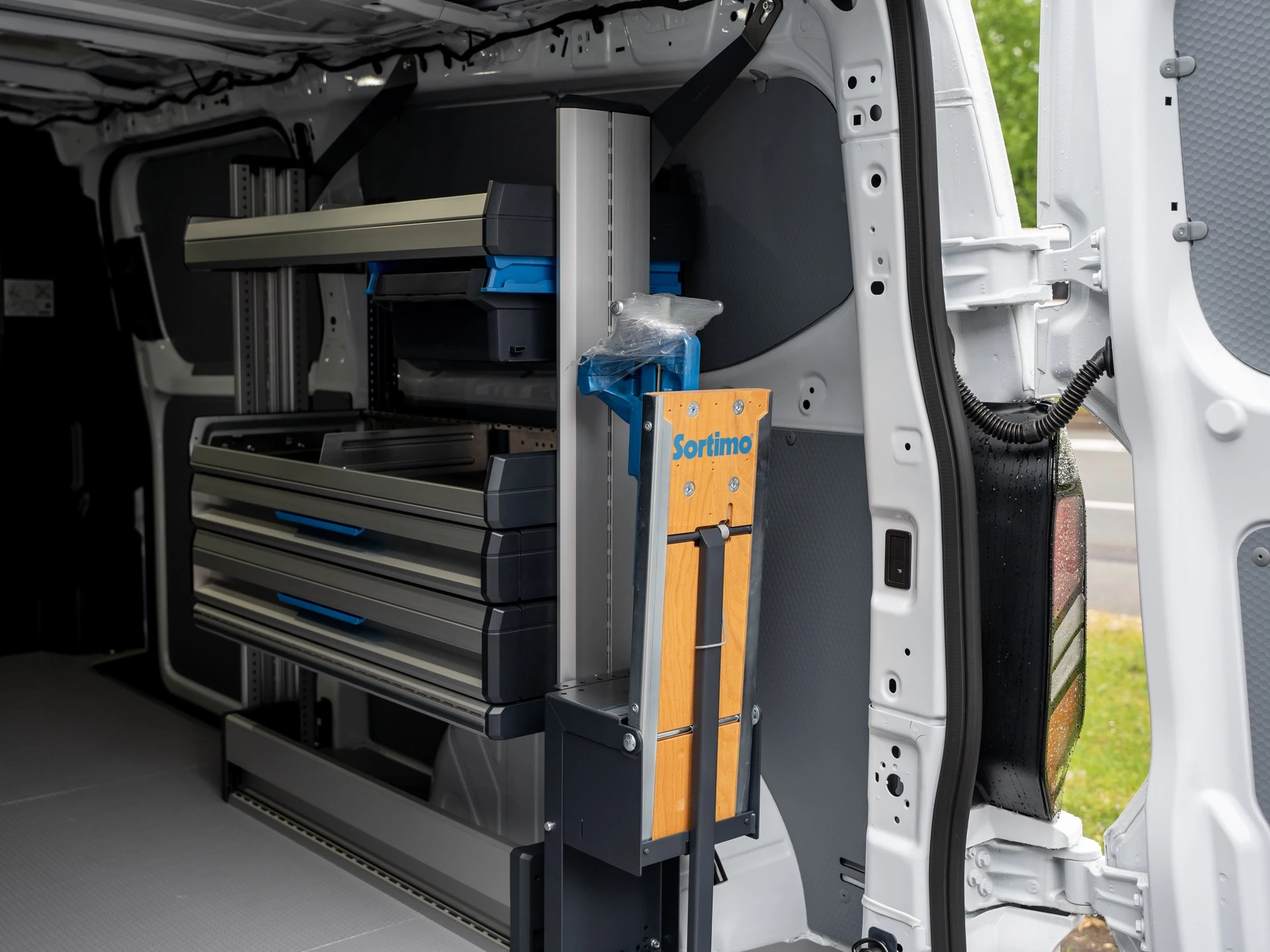 Ford Transit Custom Trend 2.5 Duratec PHEV 320 L2 Service Line CVT Kasten-LKW