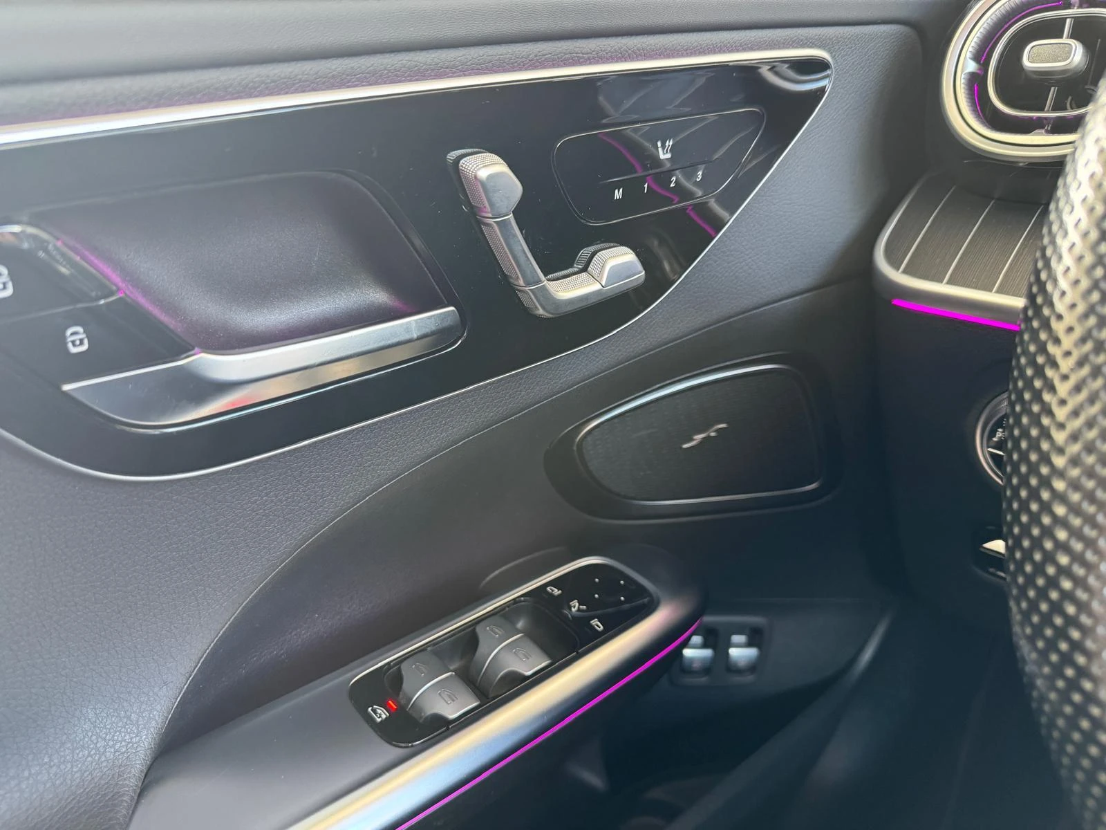 Mercedes-Benz-Classe C-image-12