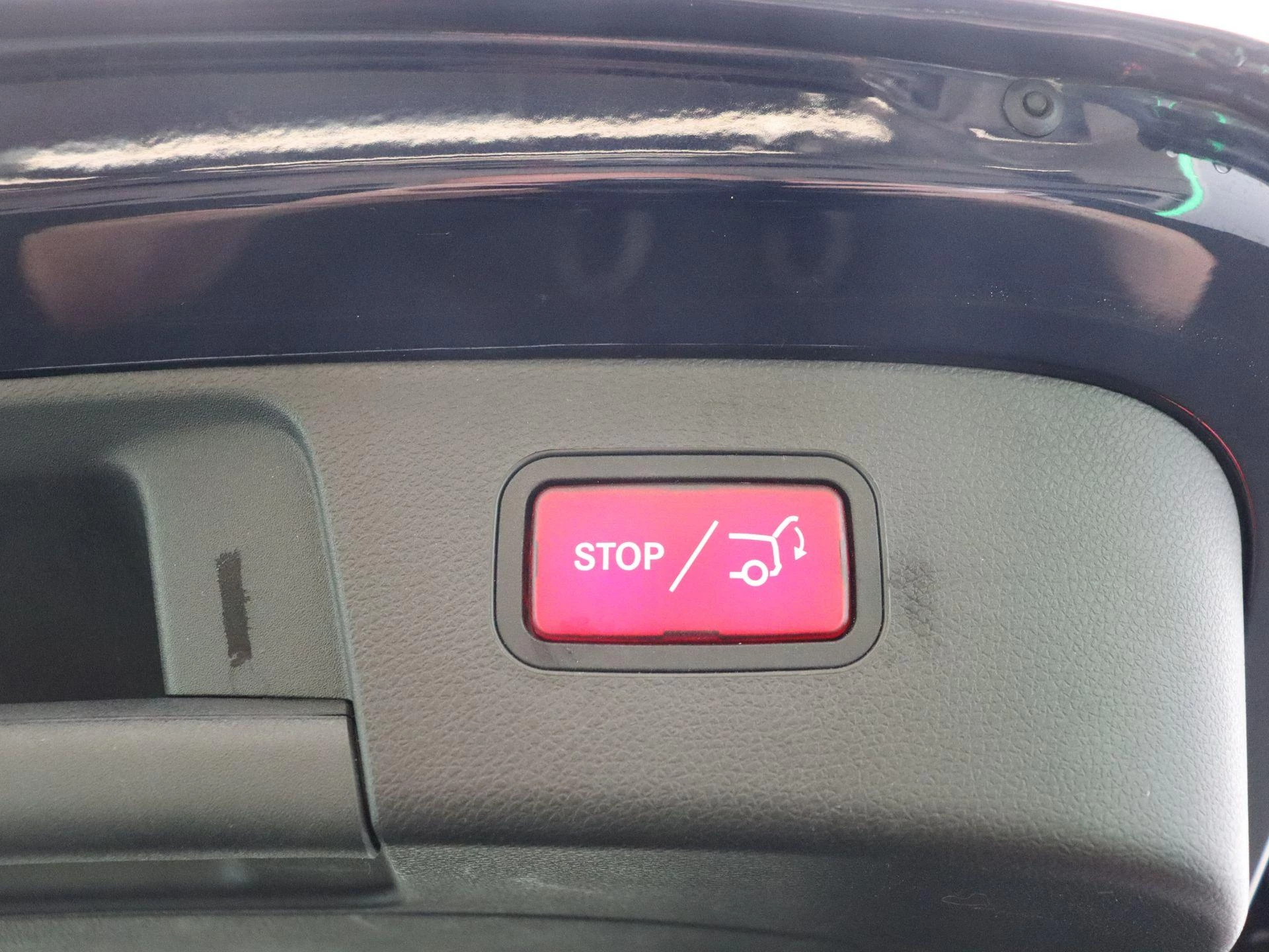 Mercedes-Benz GLA 200 d Business Solution + LED + AUTO AIRCO + CAMERA +