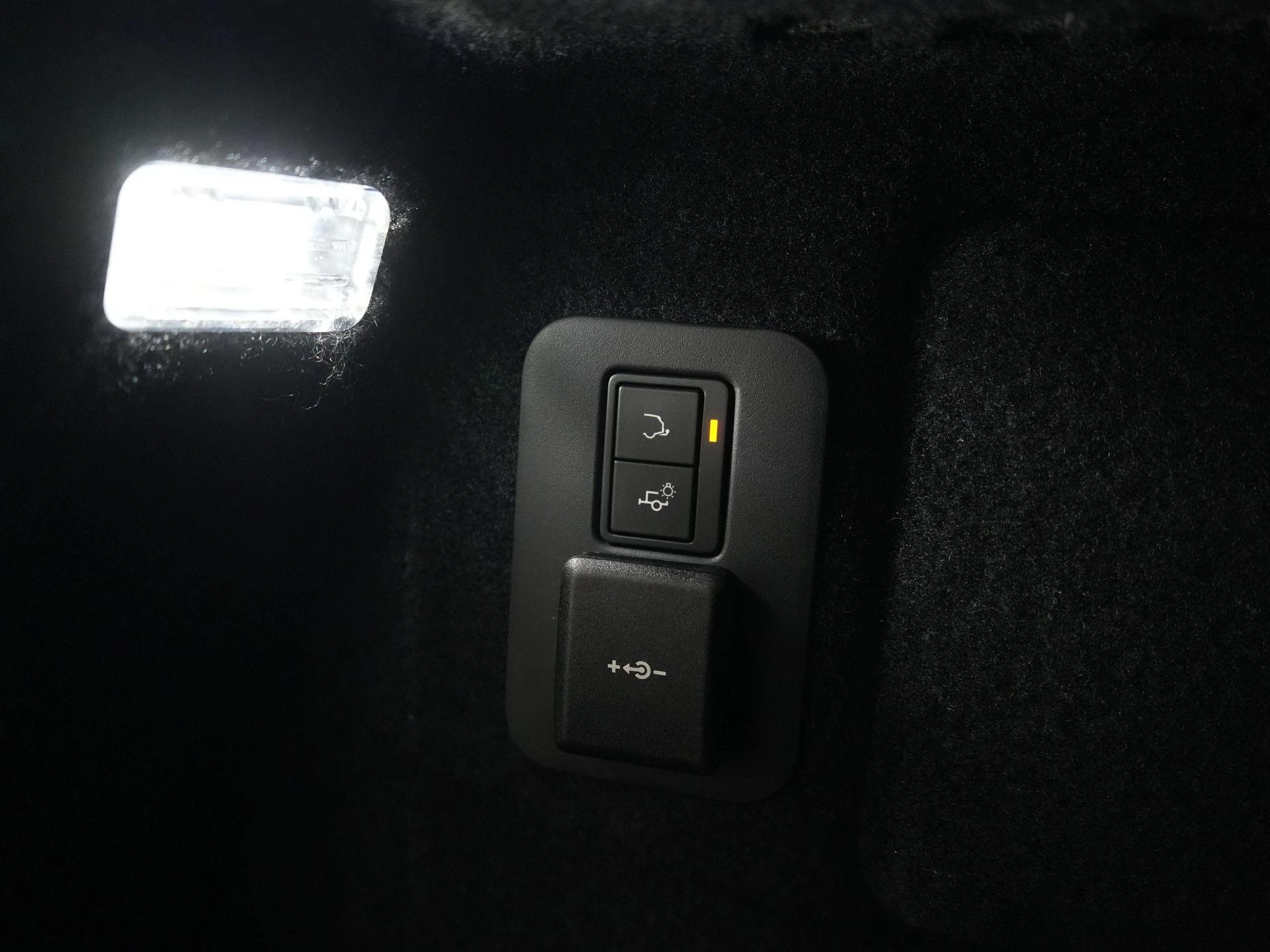 Land Rover Range Rover Evoque 1.5 P270e PHEV AWD Business Dynamic Edition