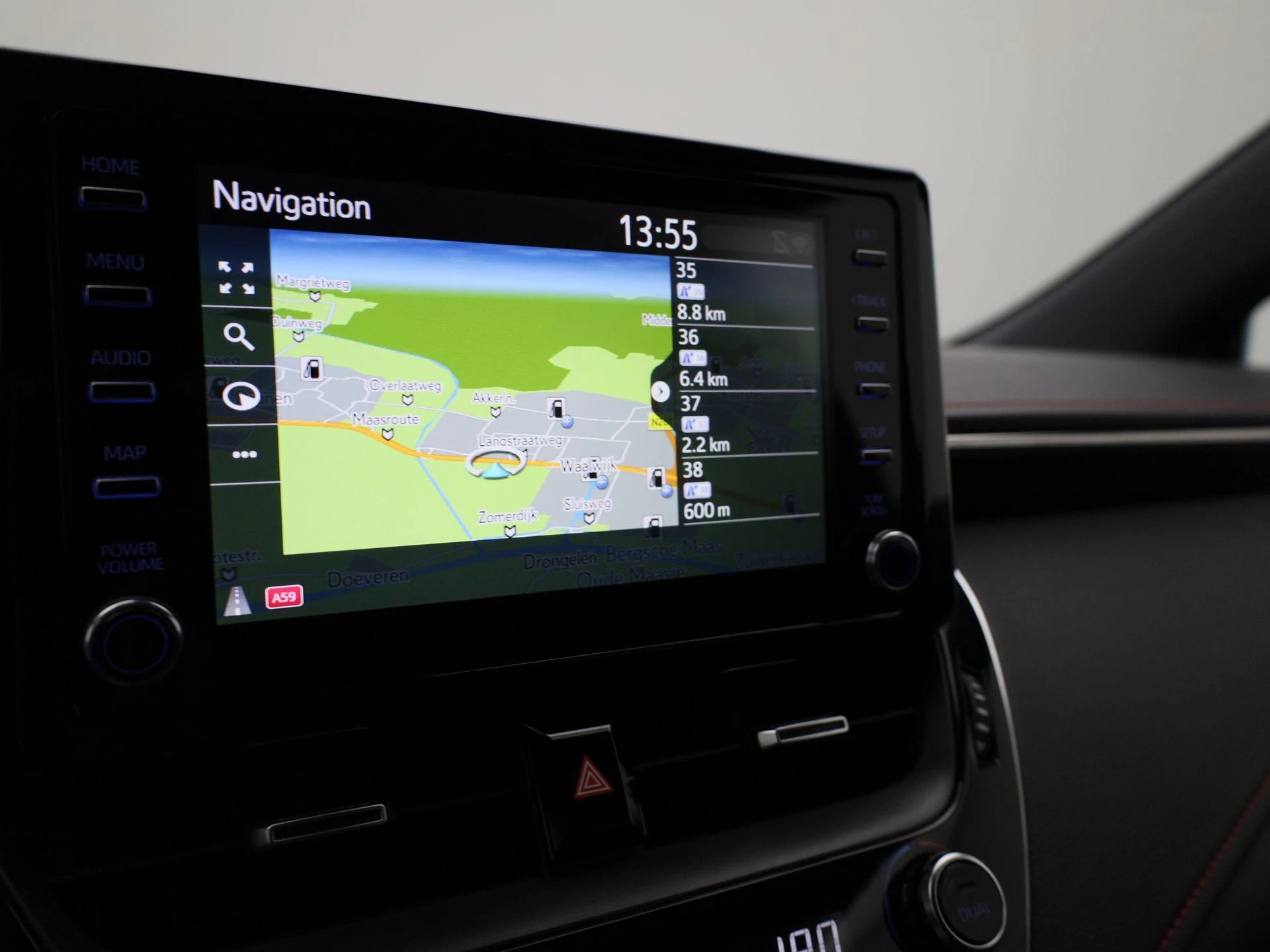 Toyota-Corolla Touring Sports-image-30