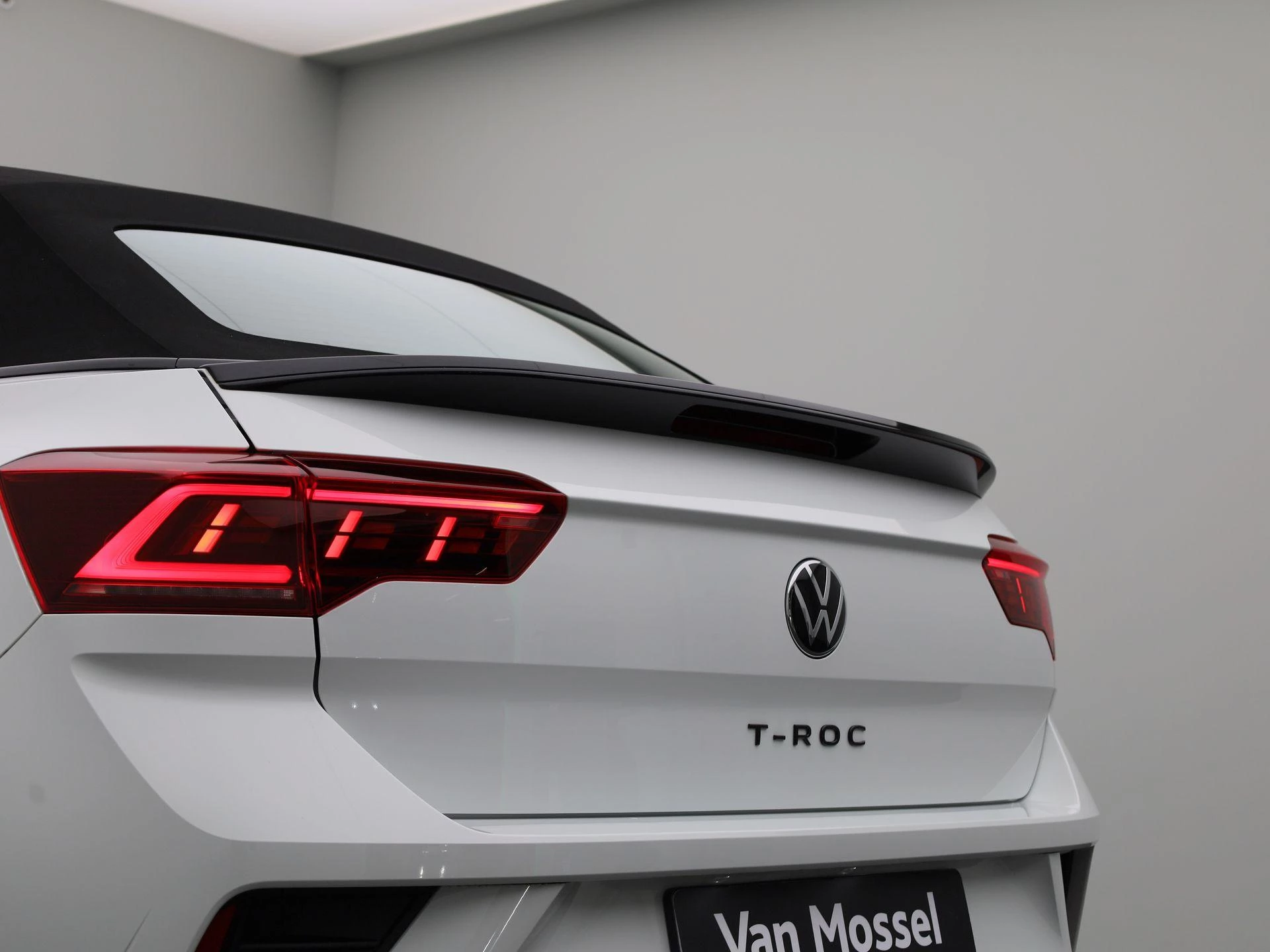 Volkswagen T-Roc Cabrio 1.5 TSI R-Line 150 PK|