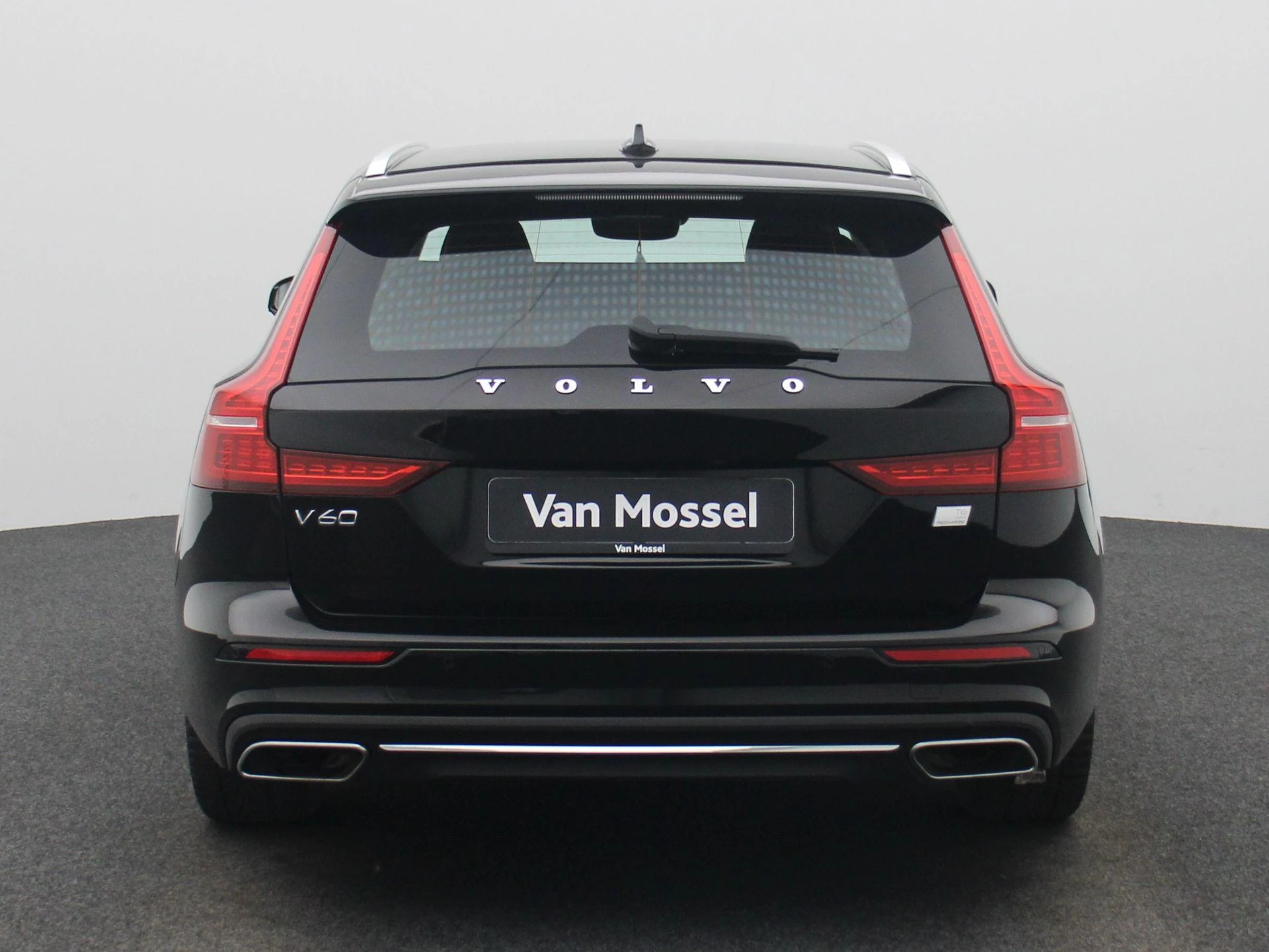 Volvo V60 2.0 T6 Recharge AWD Inscription