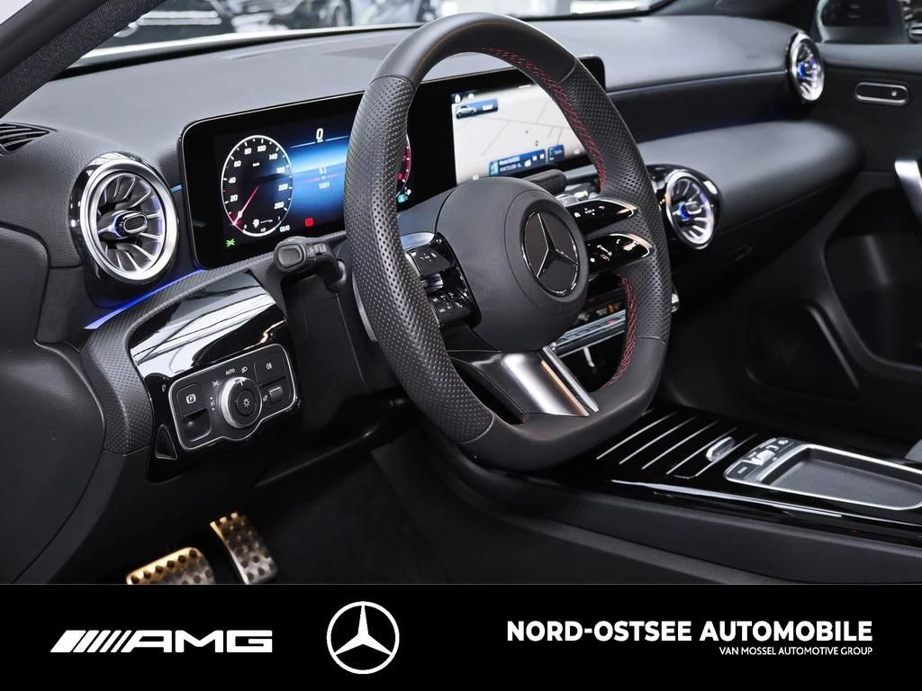 Mercedes-Benz A-Klasse 200 AMG NIGHT SHZ MBUX KEYLESS-GO AMG Line