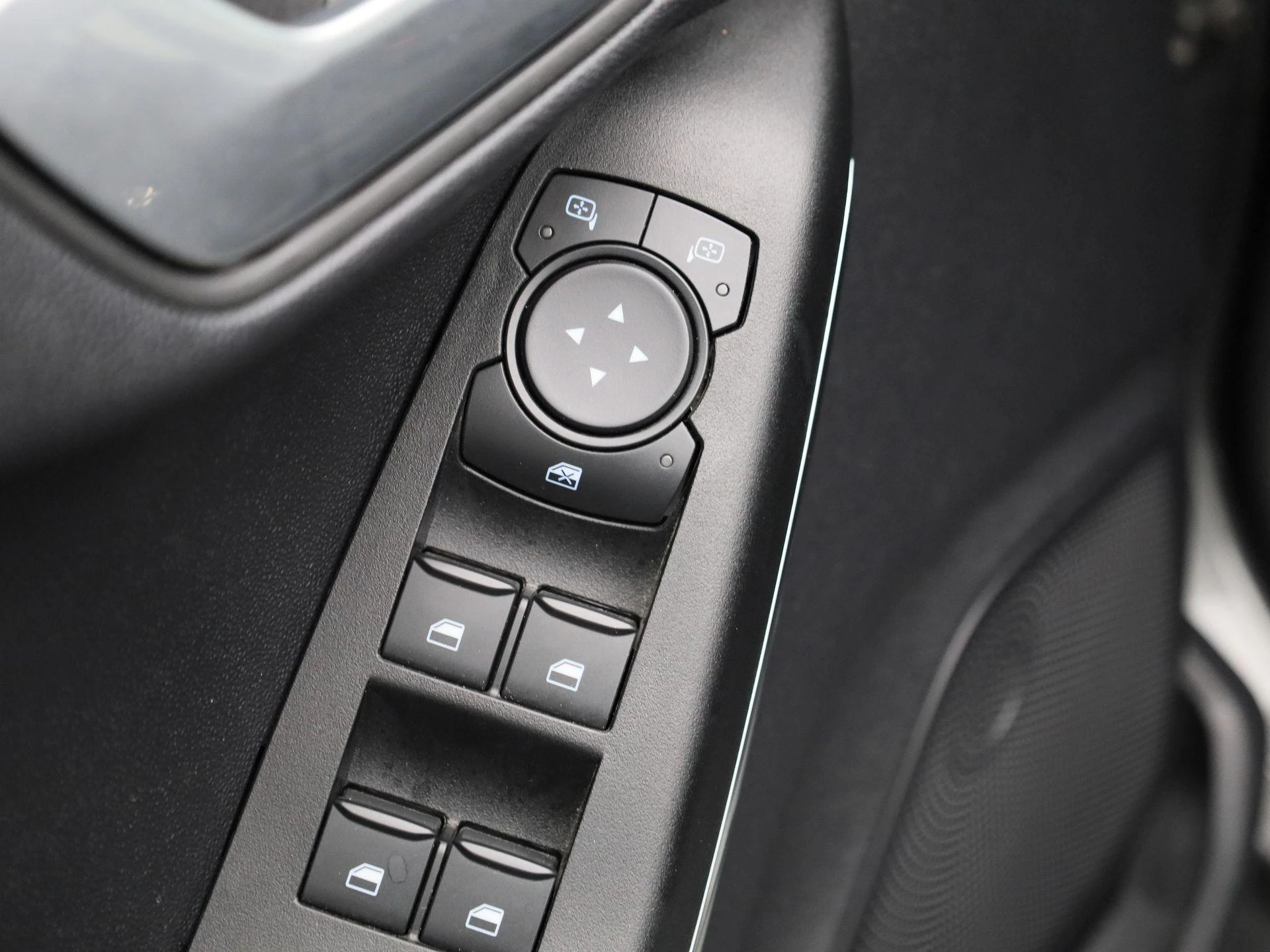 Ford-Fiesta-image-27