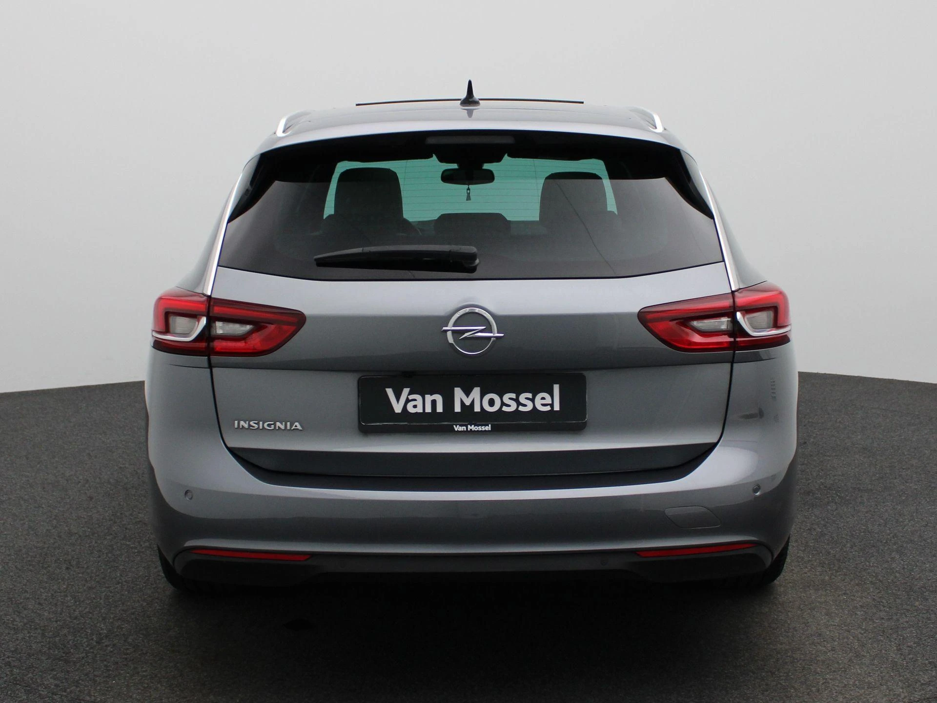 Opel-Insignia-image-4