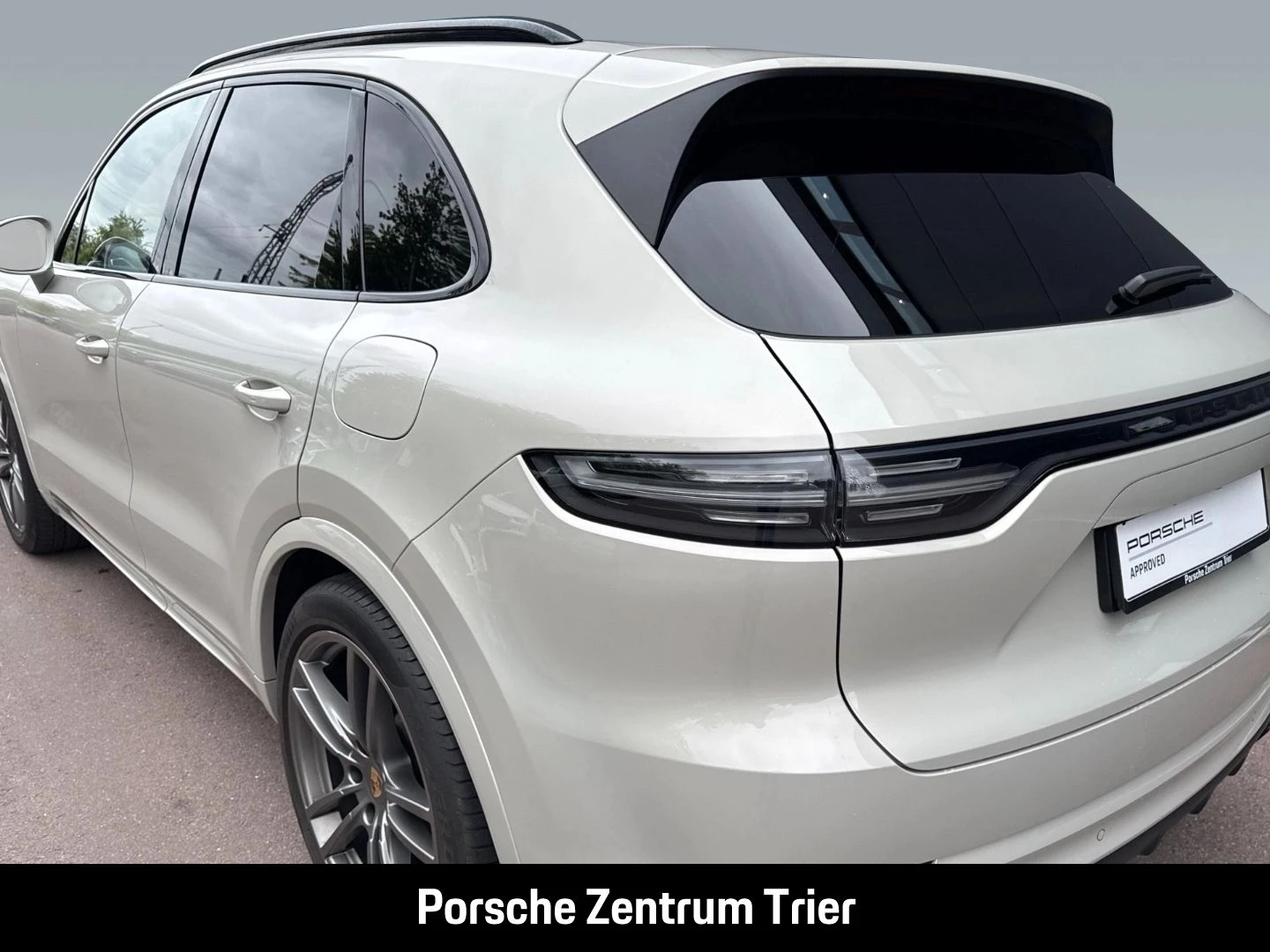 Porsche Cayenne E-Hybrid Clubleder Head-Up Soft-Close -