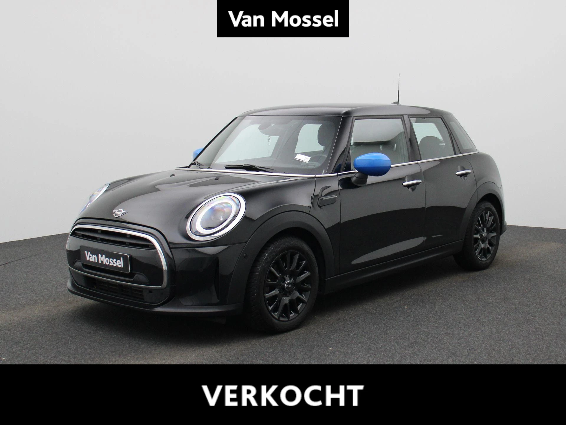 MINI-One-image-0