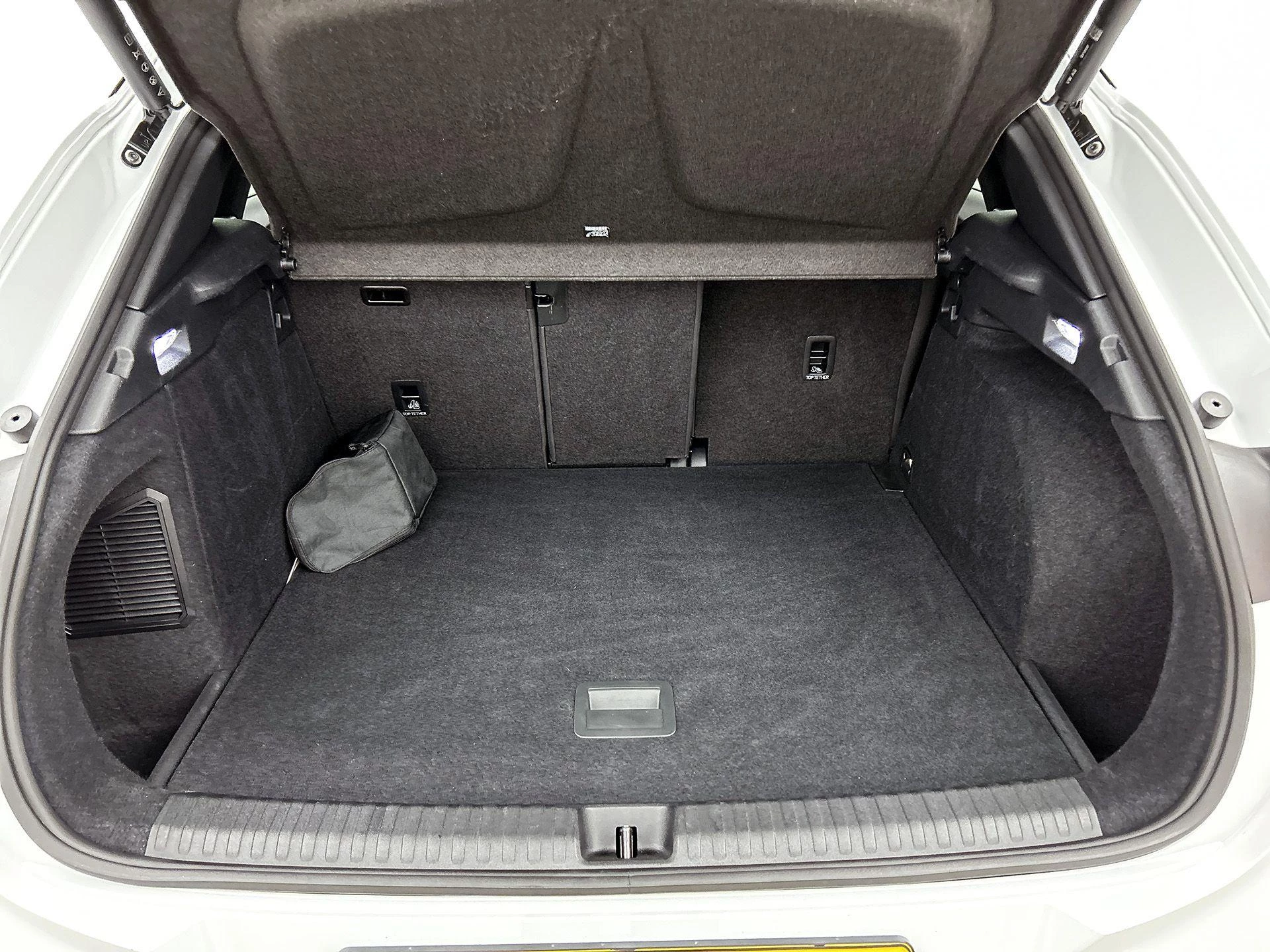 CUPRA-Terramar-image-38