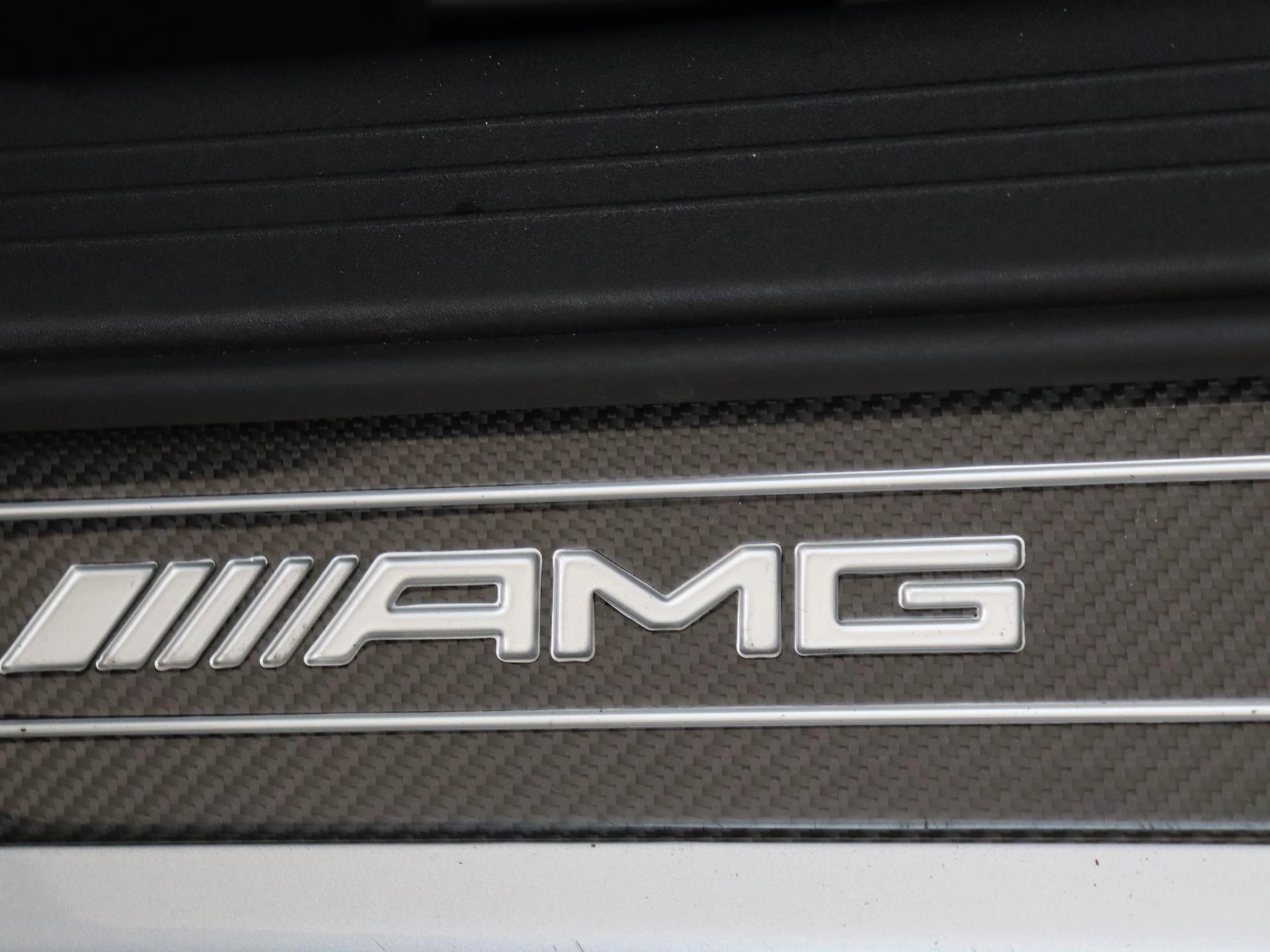Mercedes-AMG-GT-image-14
