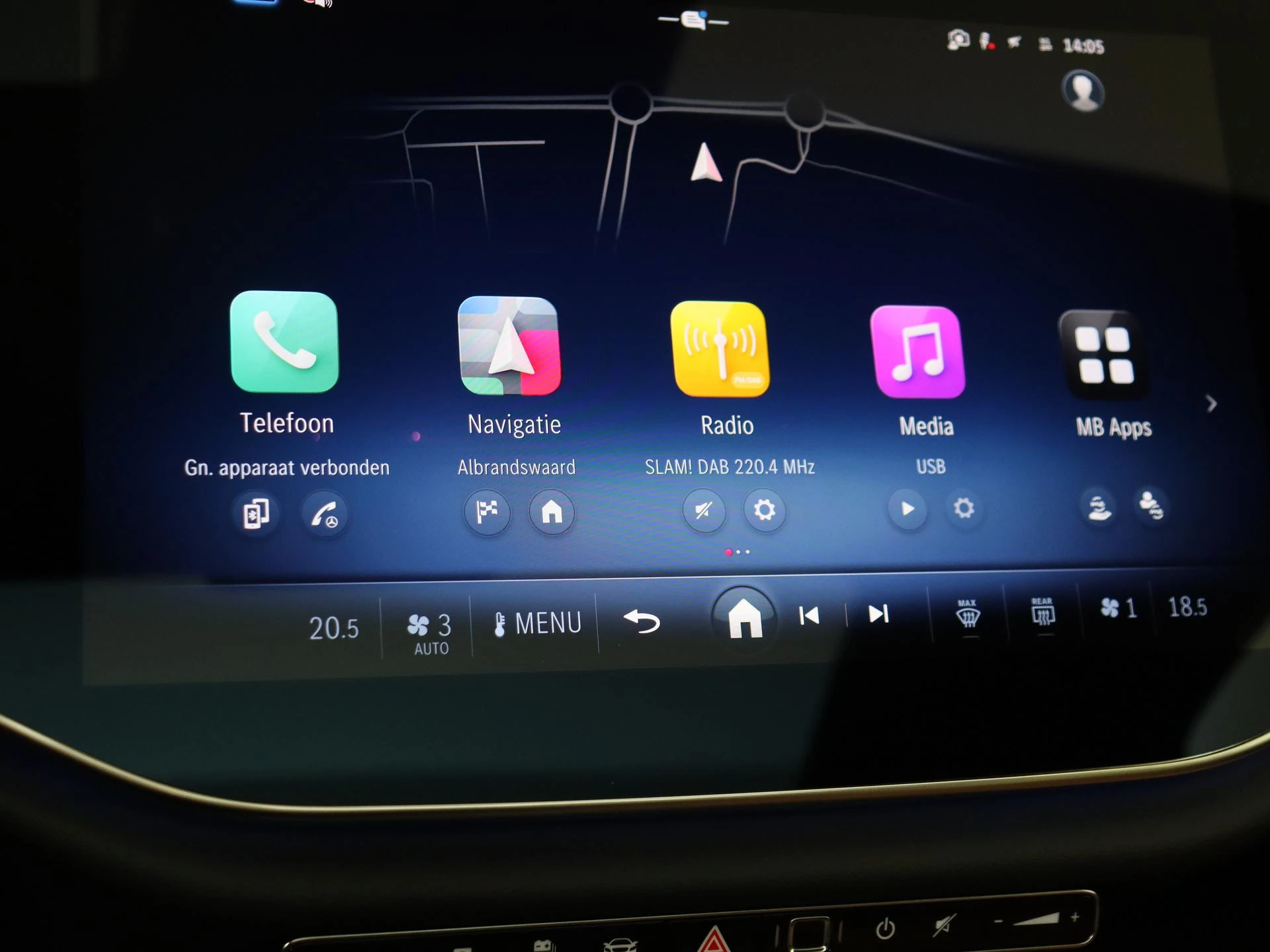 Mercedes-Benz-E-Klasse-image-15