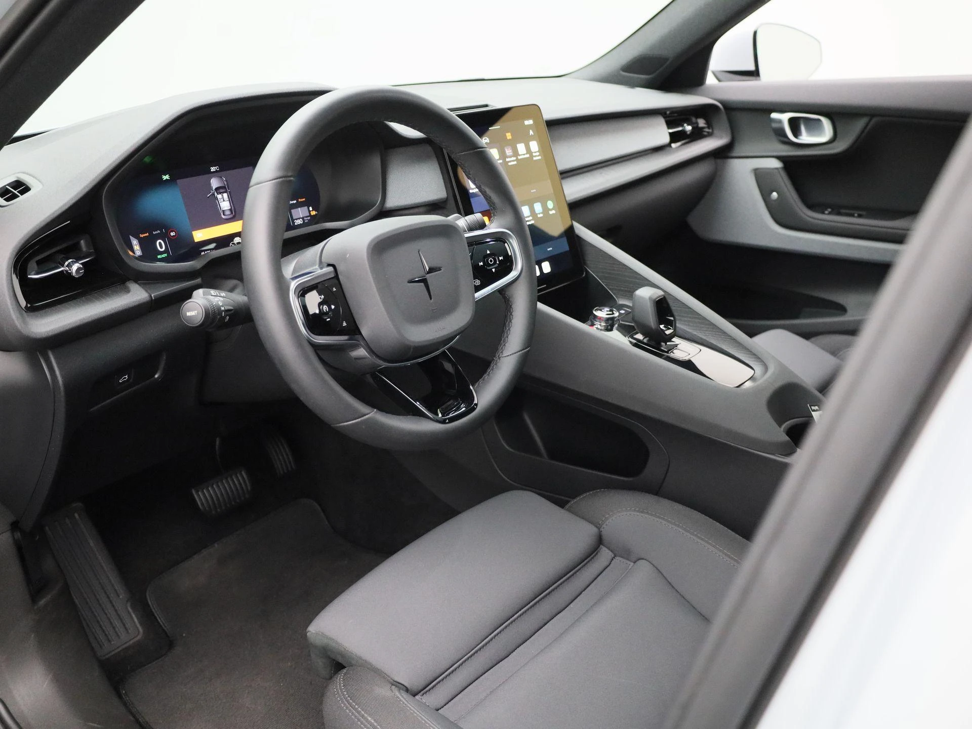 Polestar-2-image-16