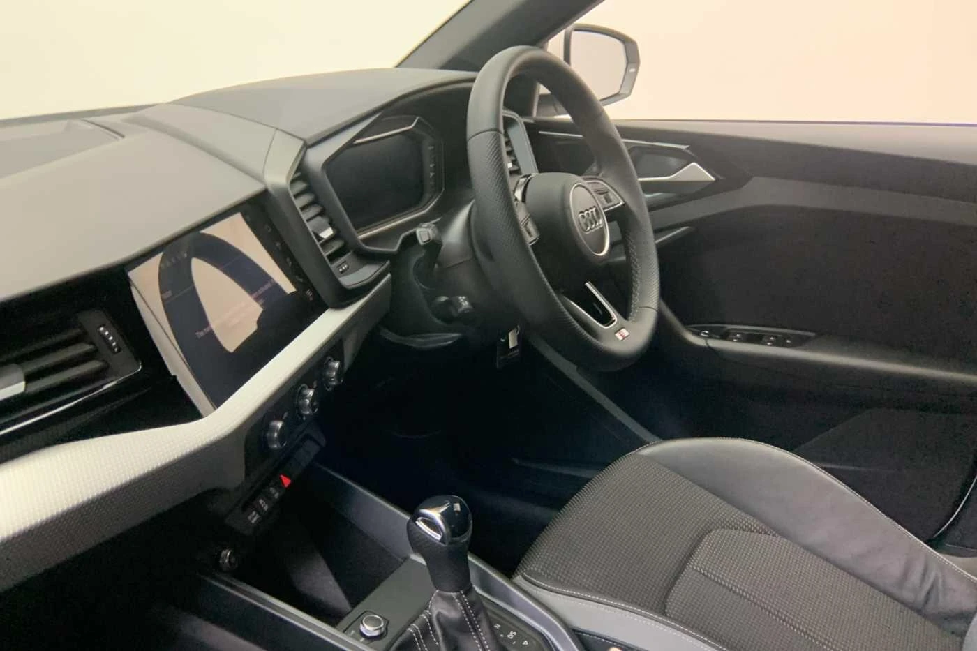 Audi-A1 Sportback-image-39