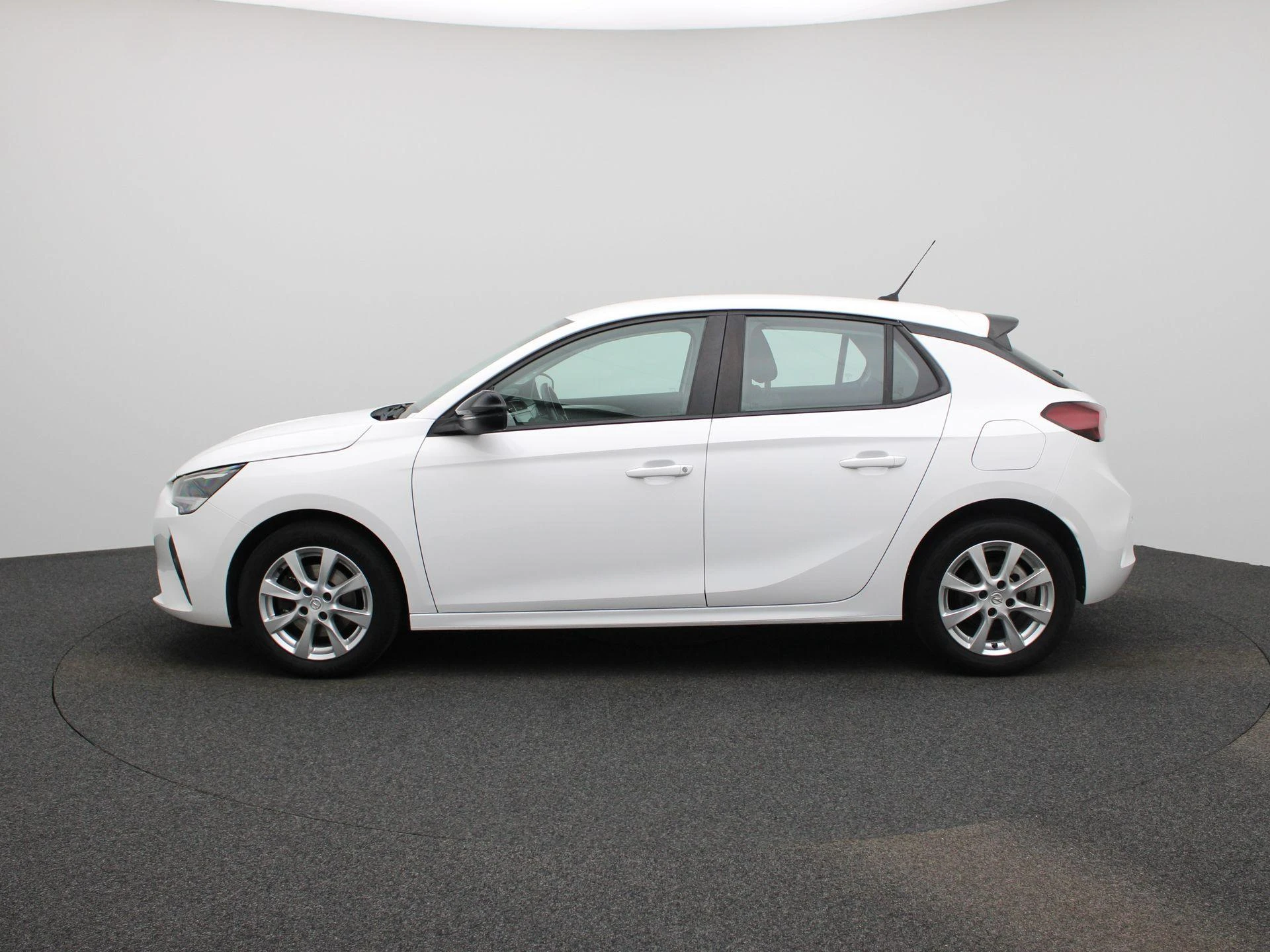 Opel-Corsa-image-3