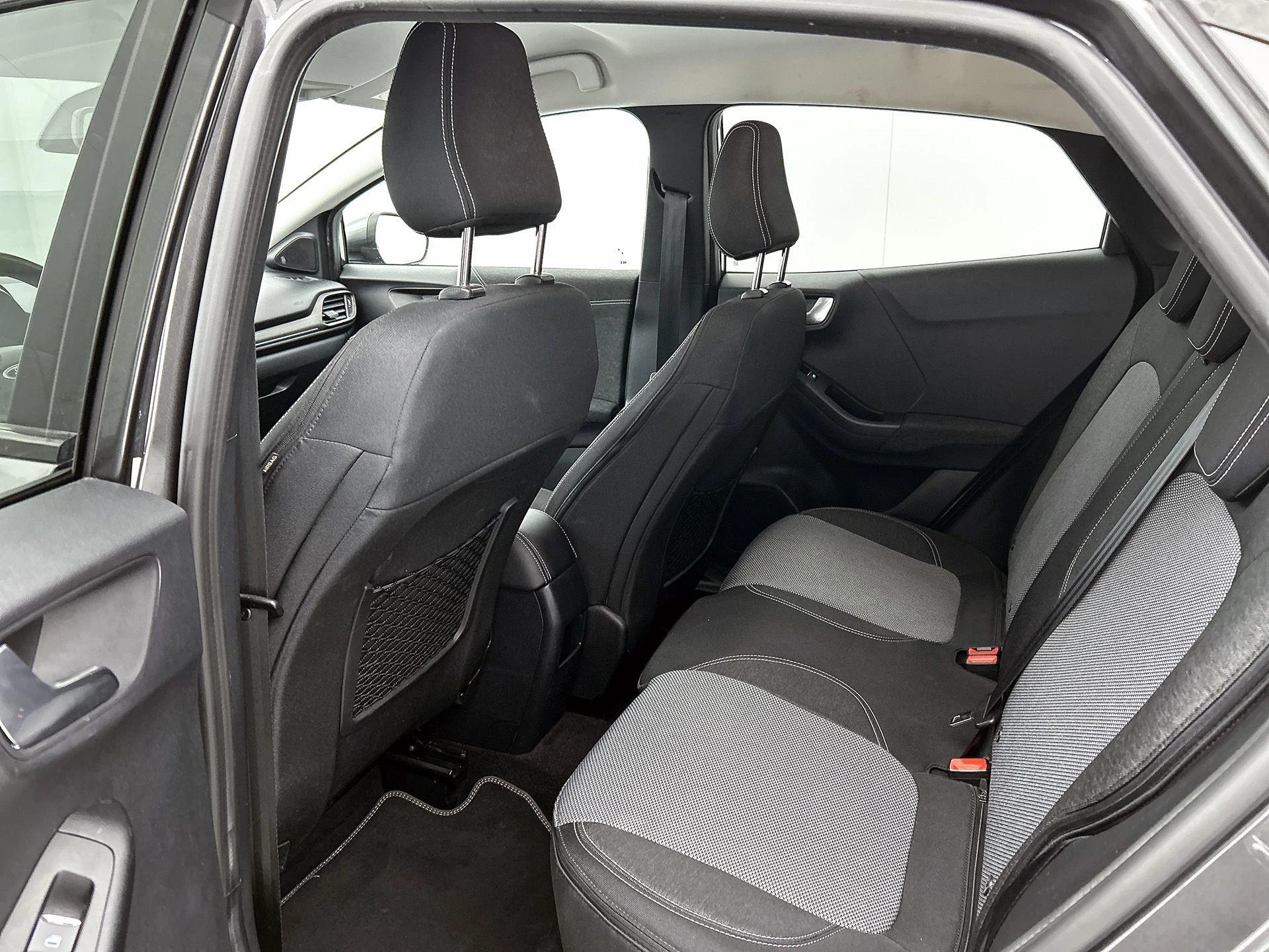 Ford Puma 1.0 EcoBoost Hybrid Titanium