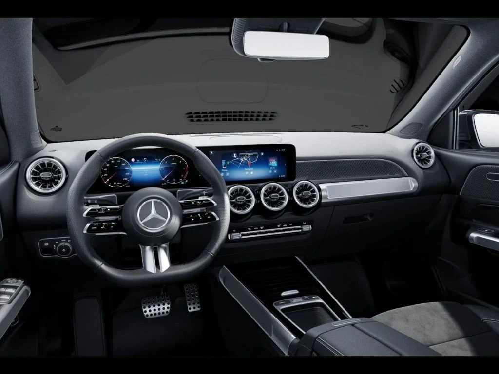 Mercedes-Benz-GLB 200 d-image-9