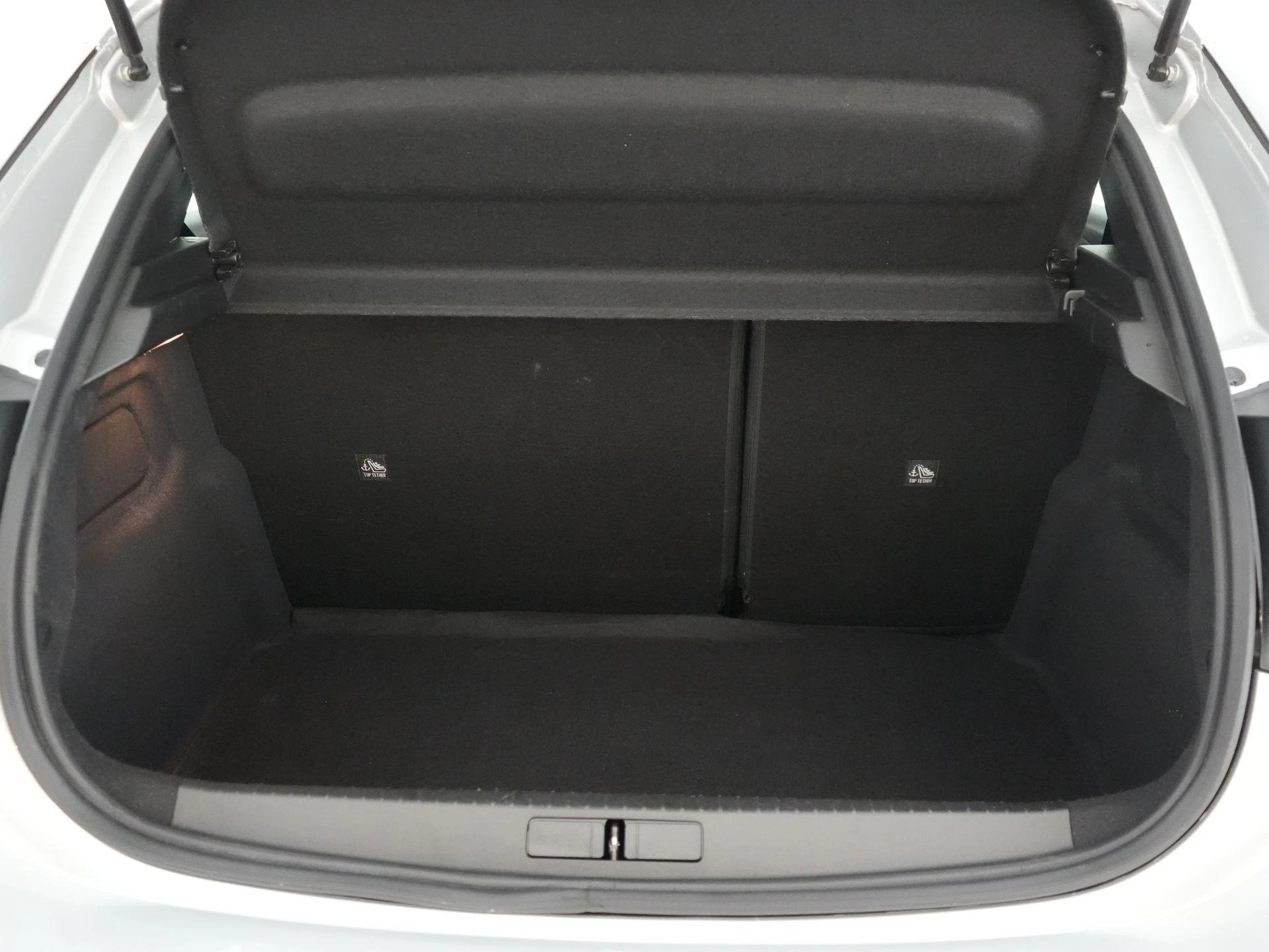 Opel-Corsa-image-15