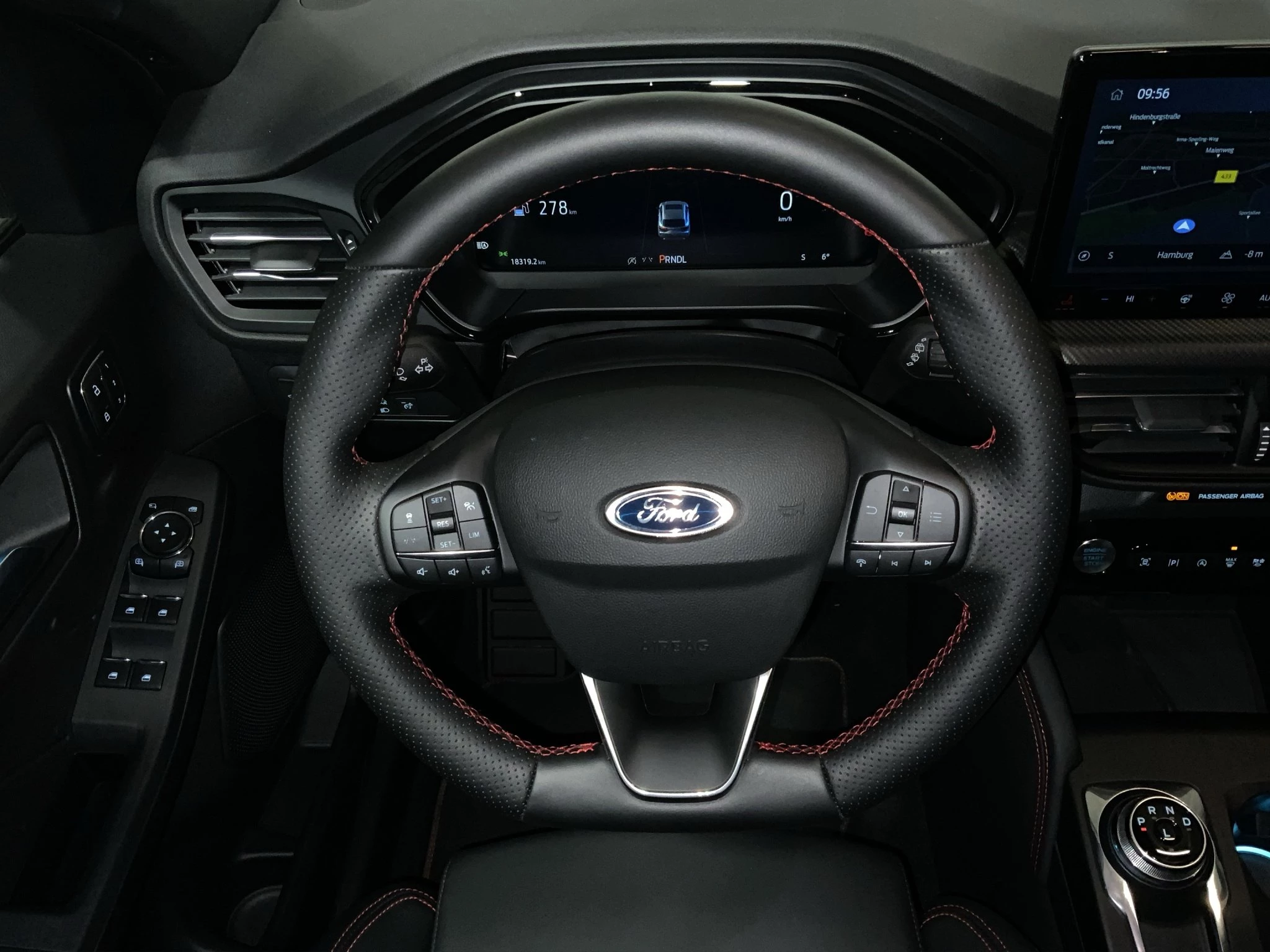 Ford Kuga ST-Line X Aut.*360GRAD*LED-MATRIX*NAVI*GRA*WINTER-PKT.