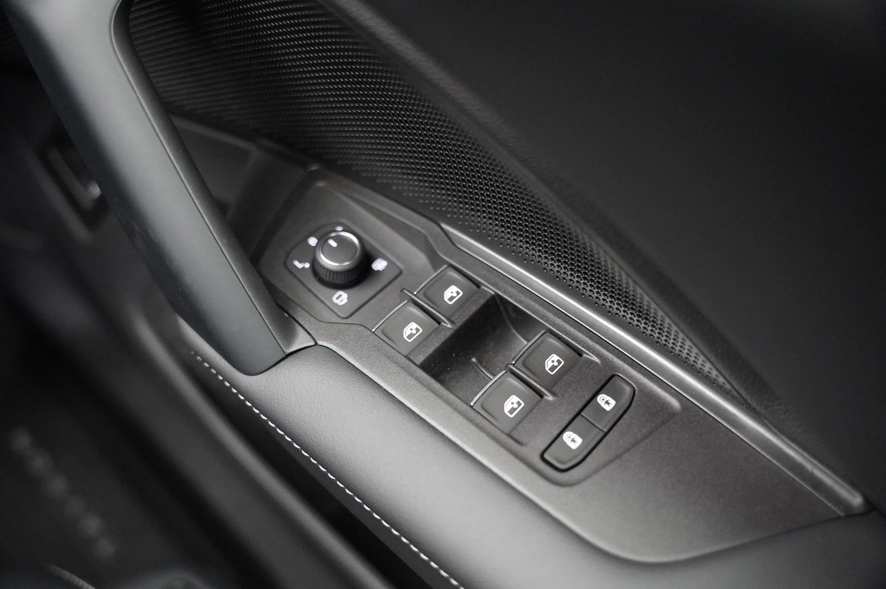 Volkswagen-Tayron-image-21