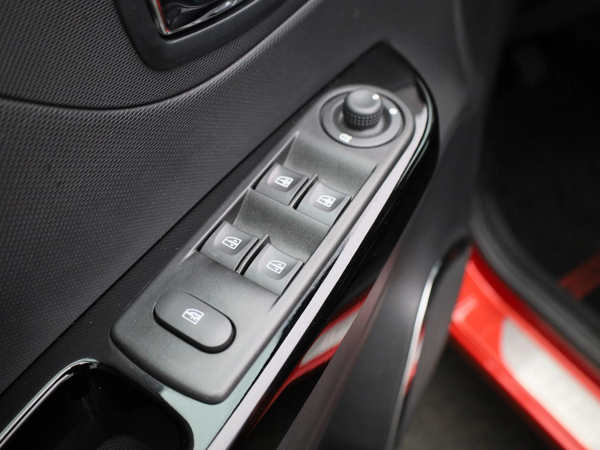 Renault-Captur-image-28