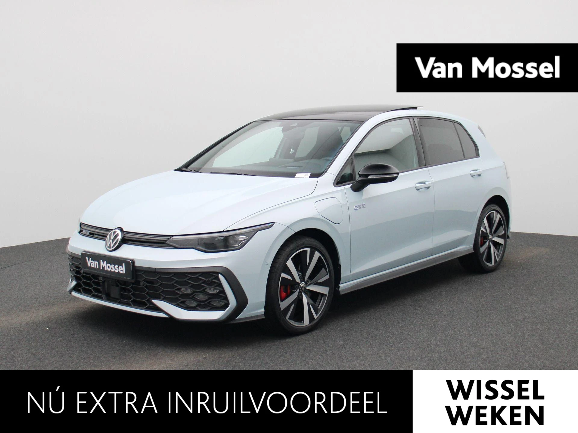 Volkswagen-Golf-image-0