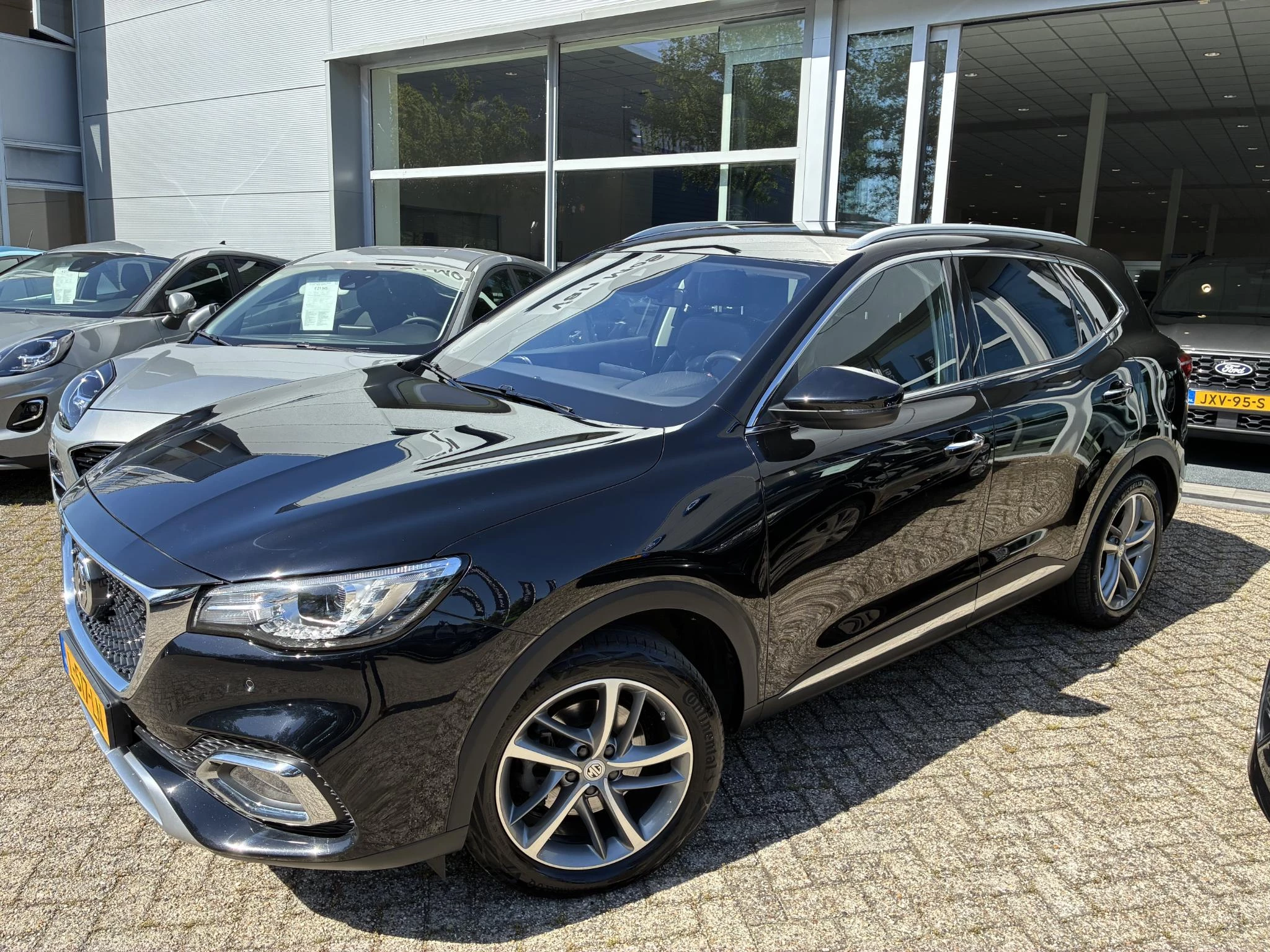 MG EHS 1.5 TGDI Edition1