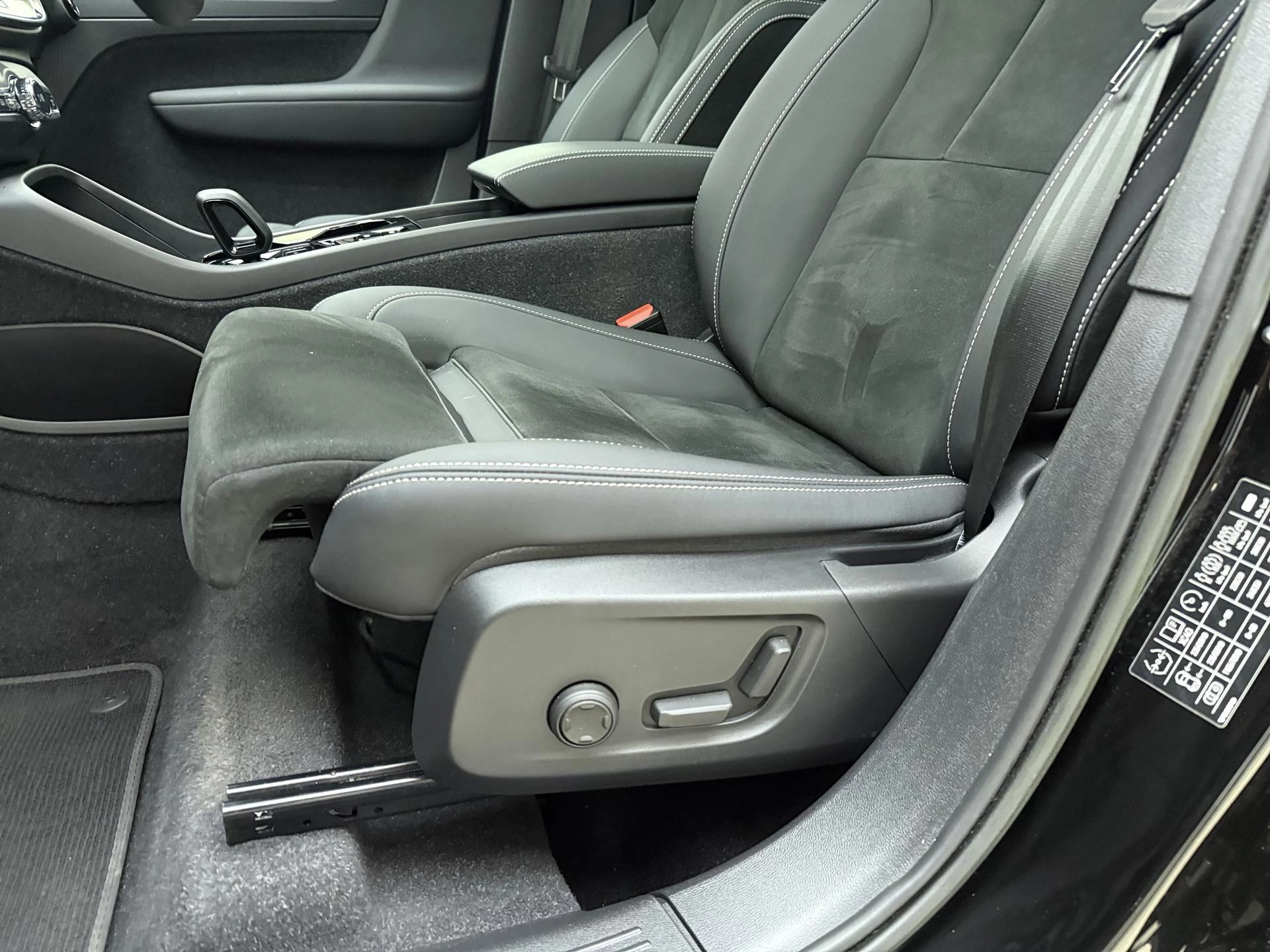 Volvo-XC40-image-14