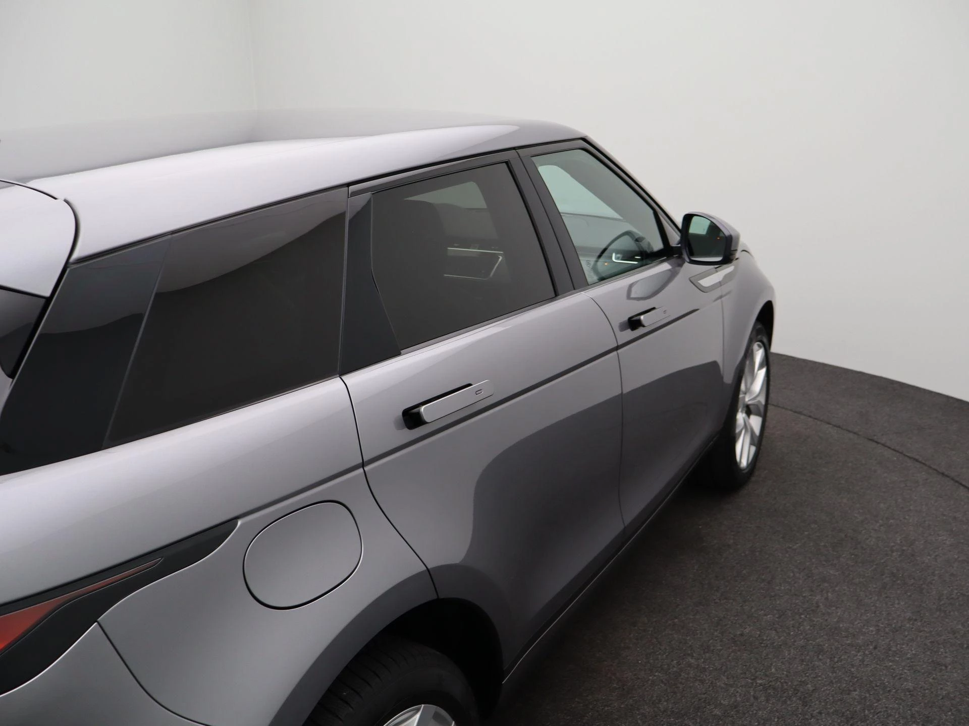 Land Rover-Range Rover Evoque-image-43