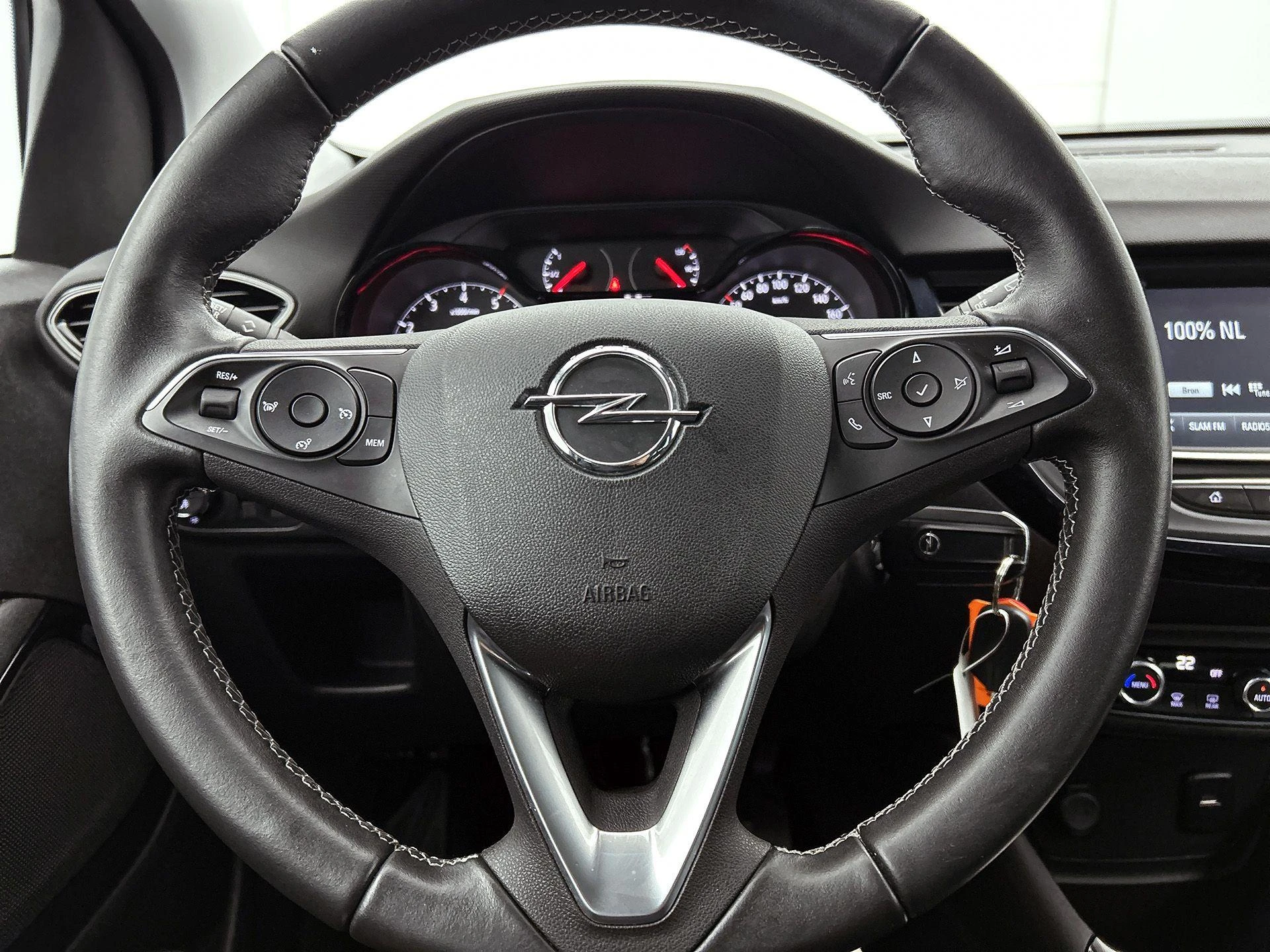 Opel-Crossland X-image-27