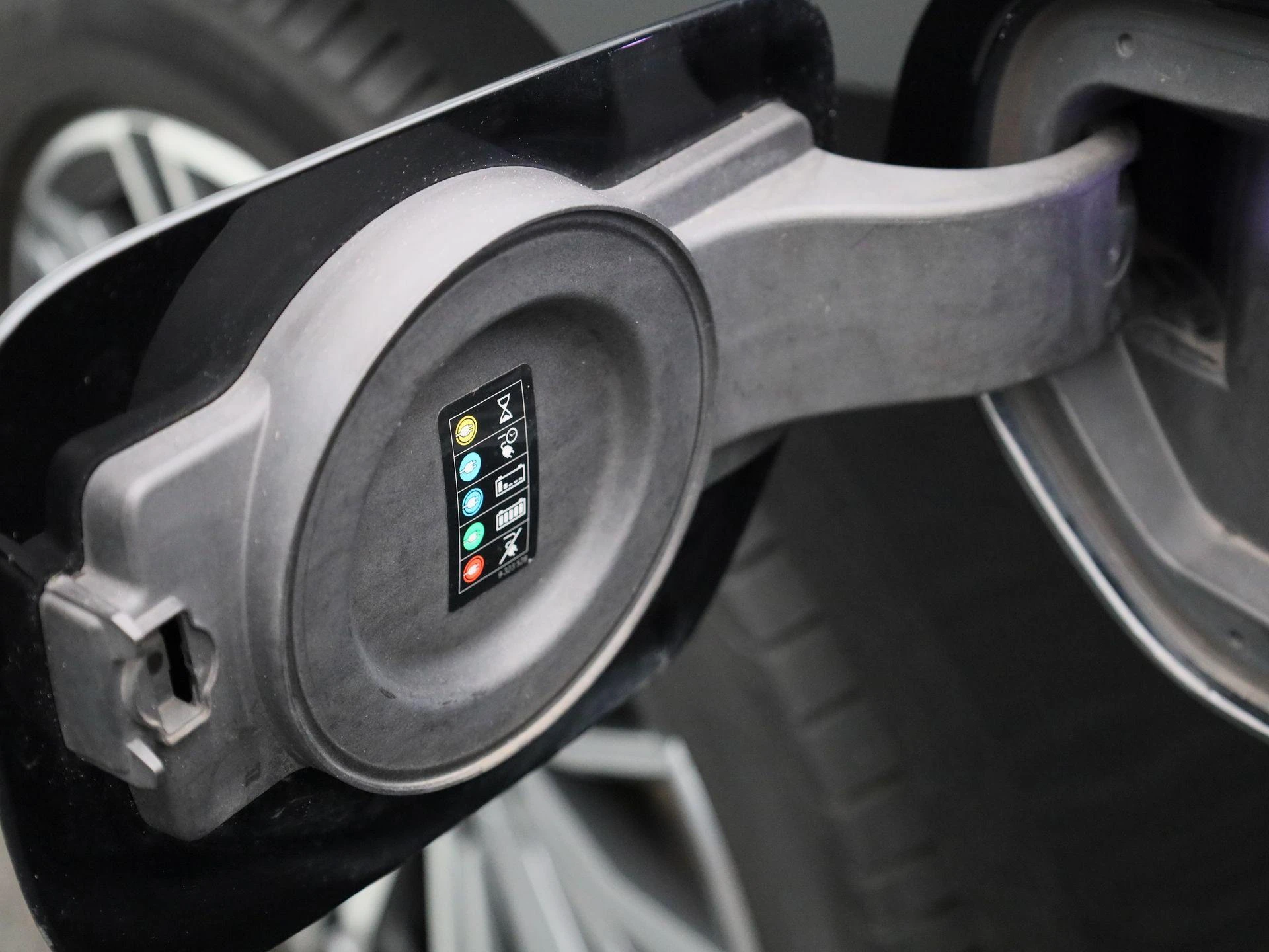 BMW-3 Serie-image-15