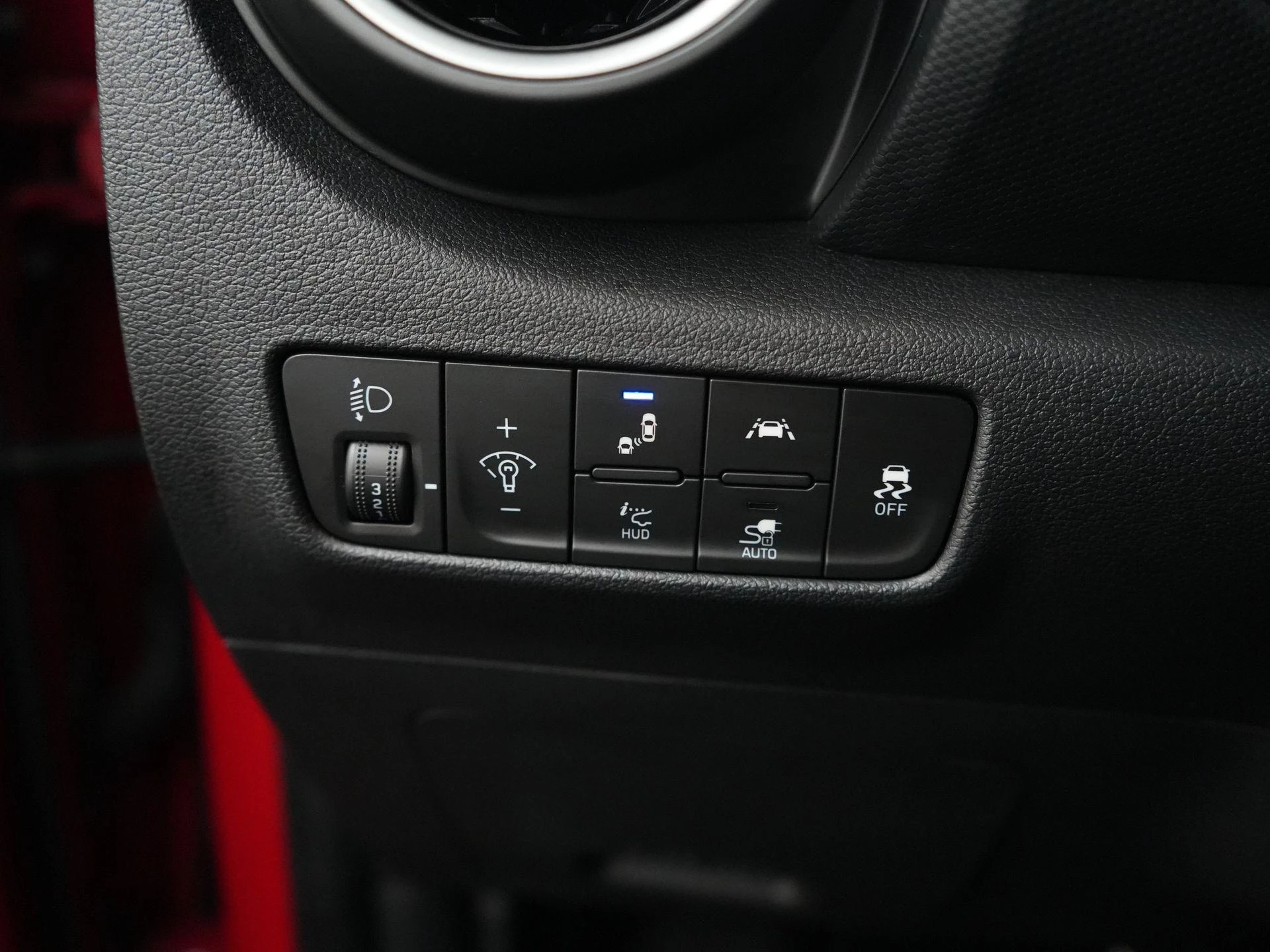 Hyundai-Kona-image-15