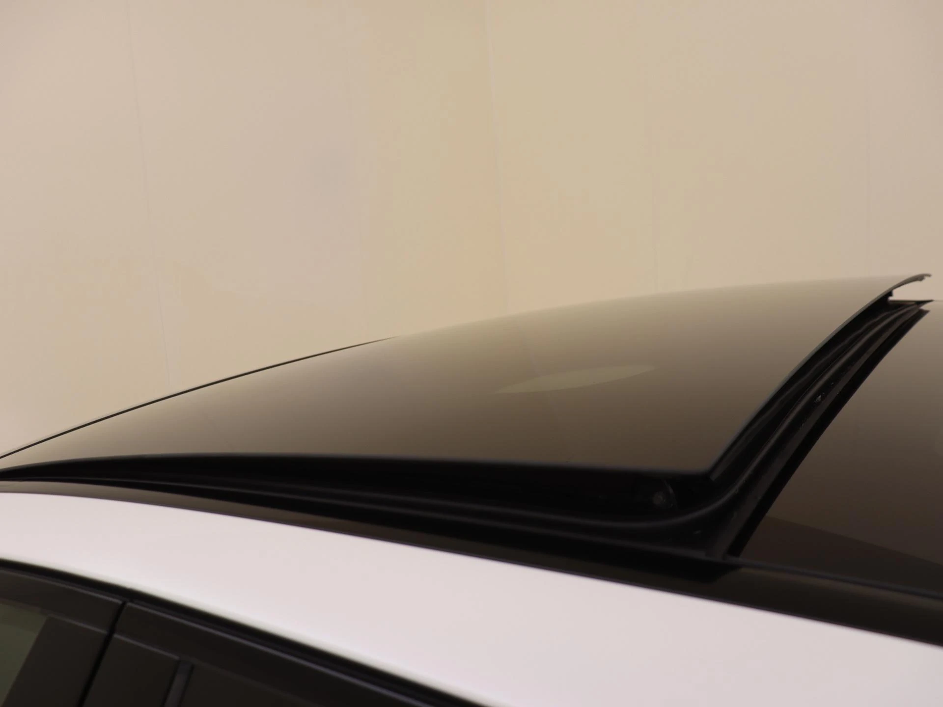 Mercedes-Benz-E-Klasse-image-27
