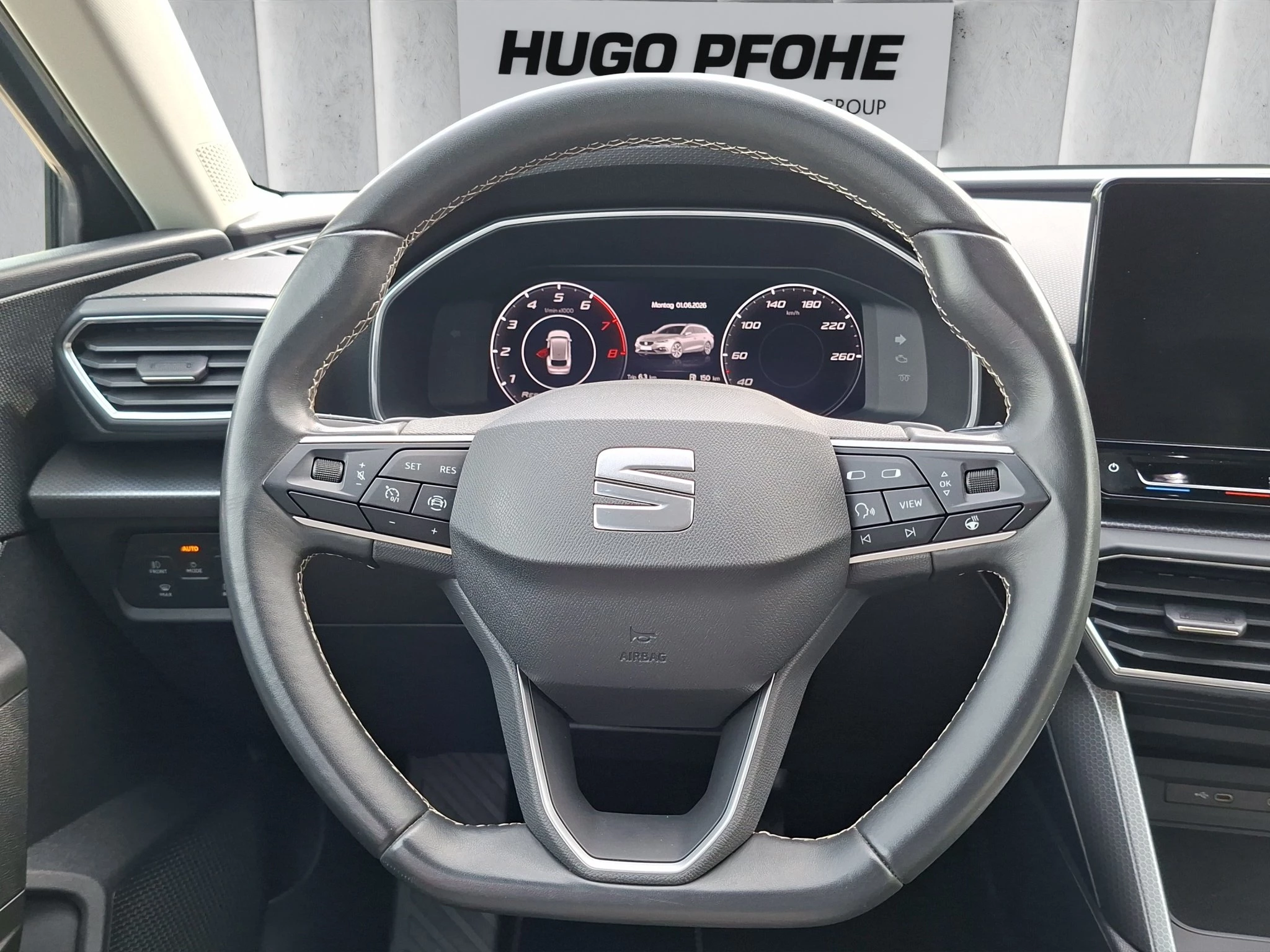 SEAT Leon Style Sportstourer 1.5 eTSI MHEV Aut. | LED | RFK | SHZ | Navi | LMF