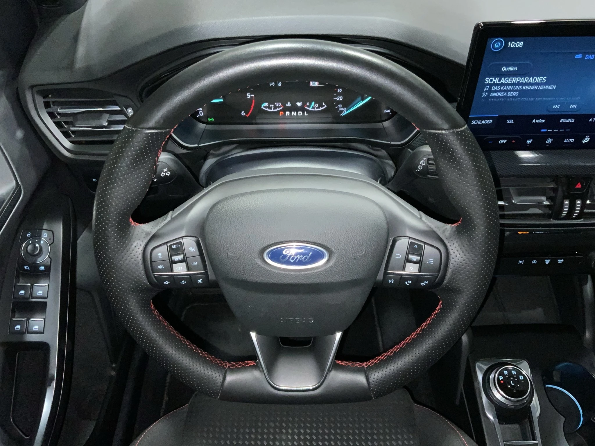 Ford-Focus-image-12