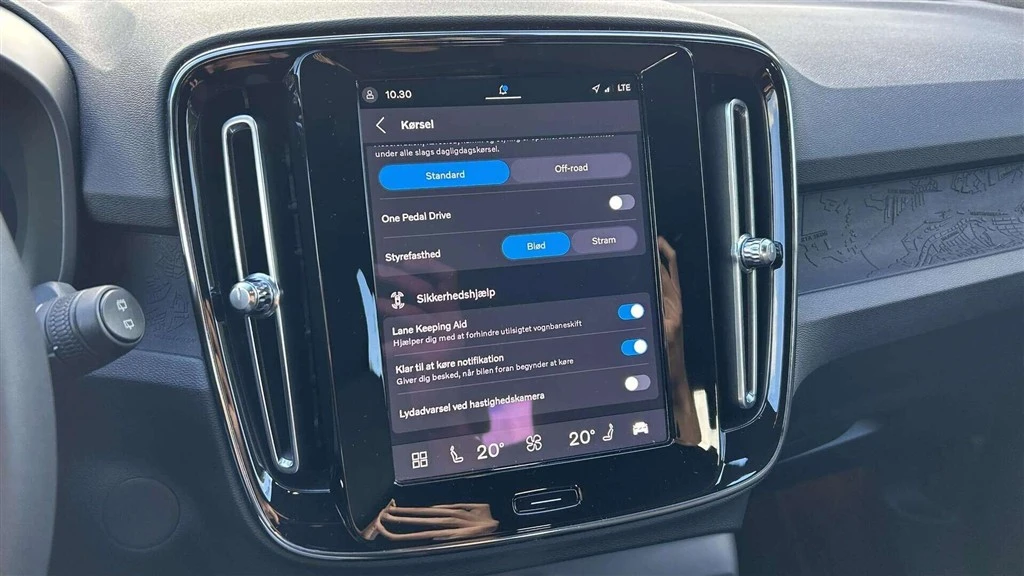 Volvo-XC40-image-18