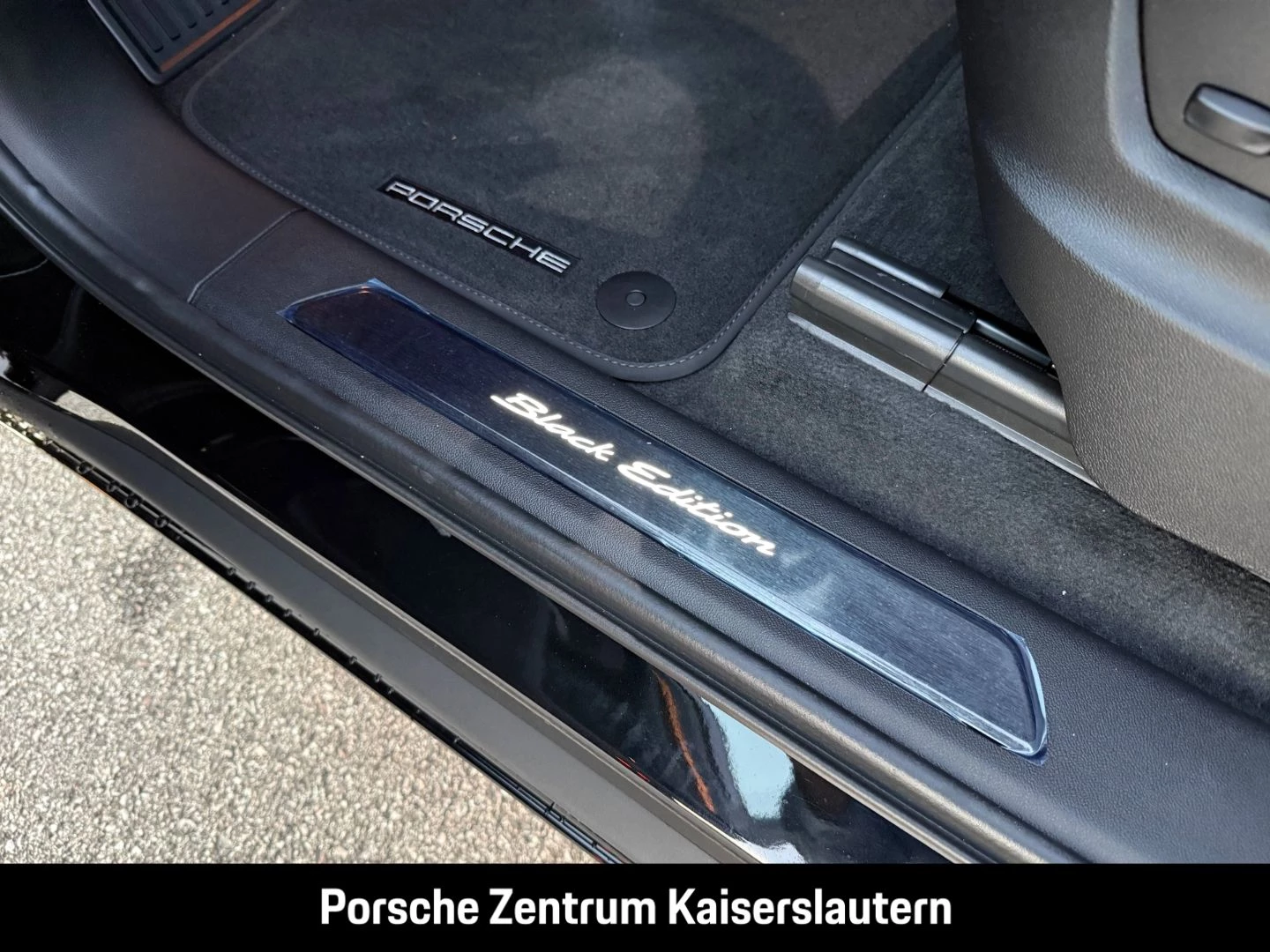 Porsche Cayenne S E-Hybrid Coupe Black Edition InnoDrive black edition