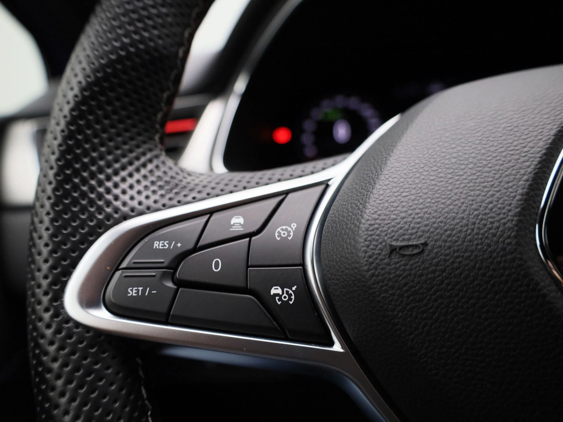 Renault-Captur-image-17