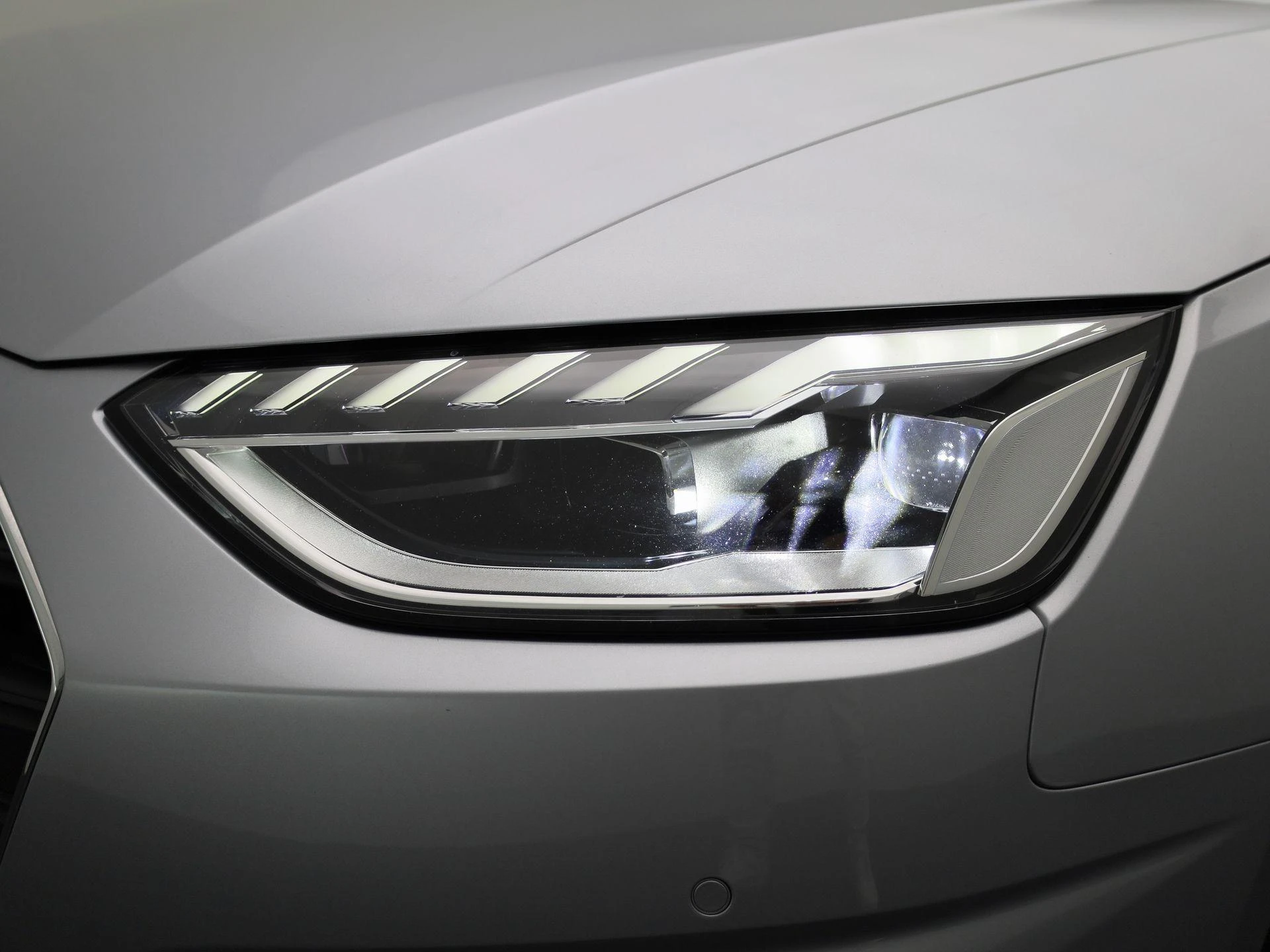 Audi-A4-image-16