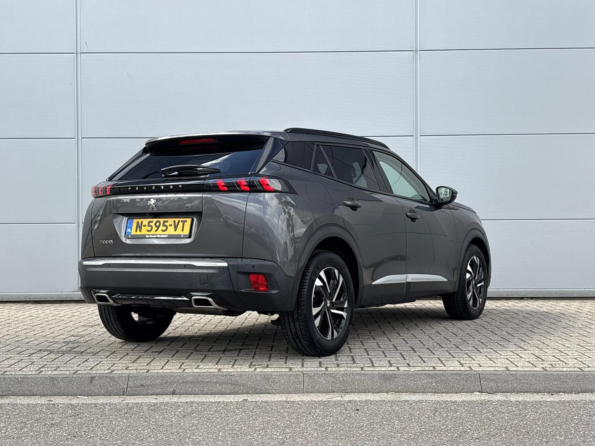 Peugeot 2008 1.2 PureTech Allure Pack