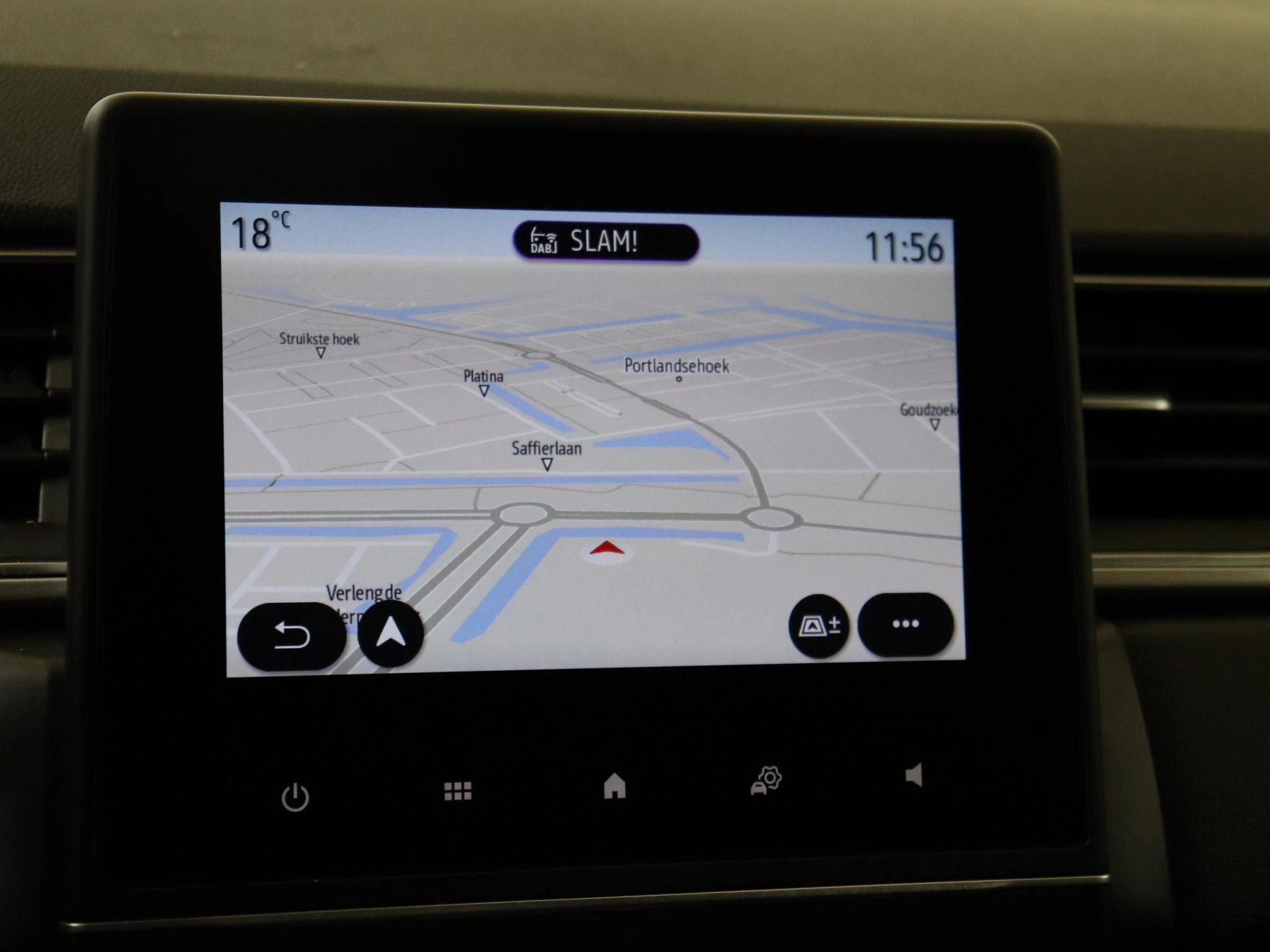 Renault-Captur-image-17