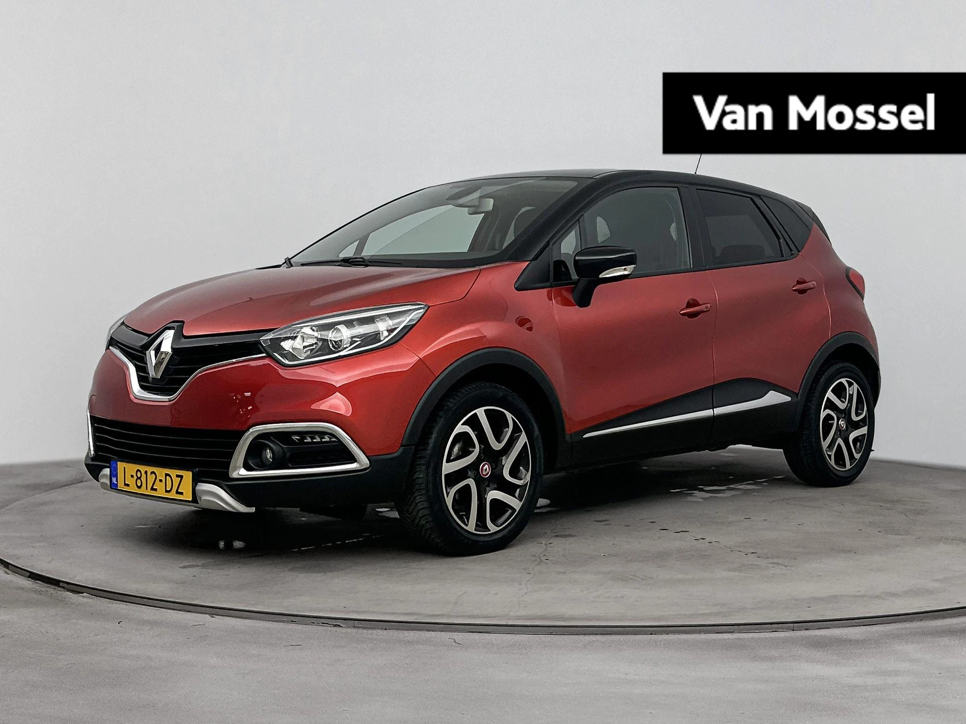 Renault-Captur-image-0