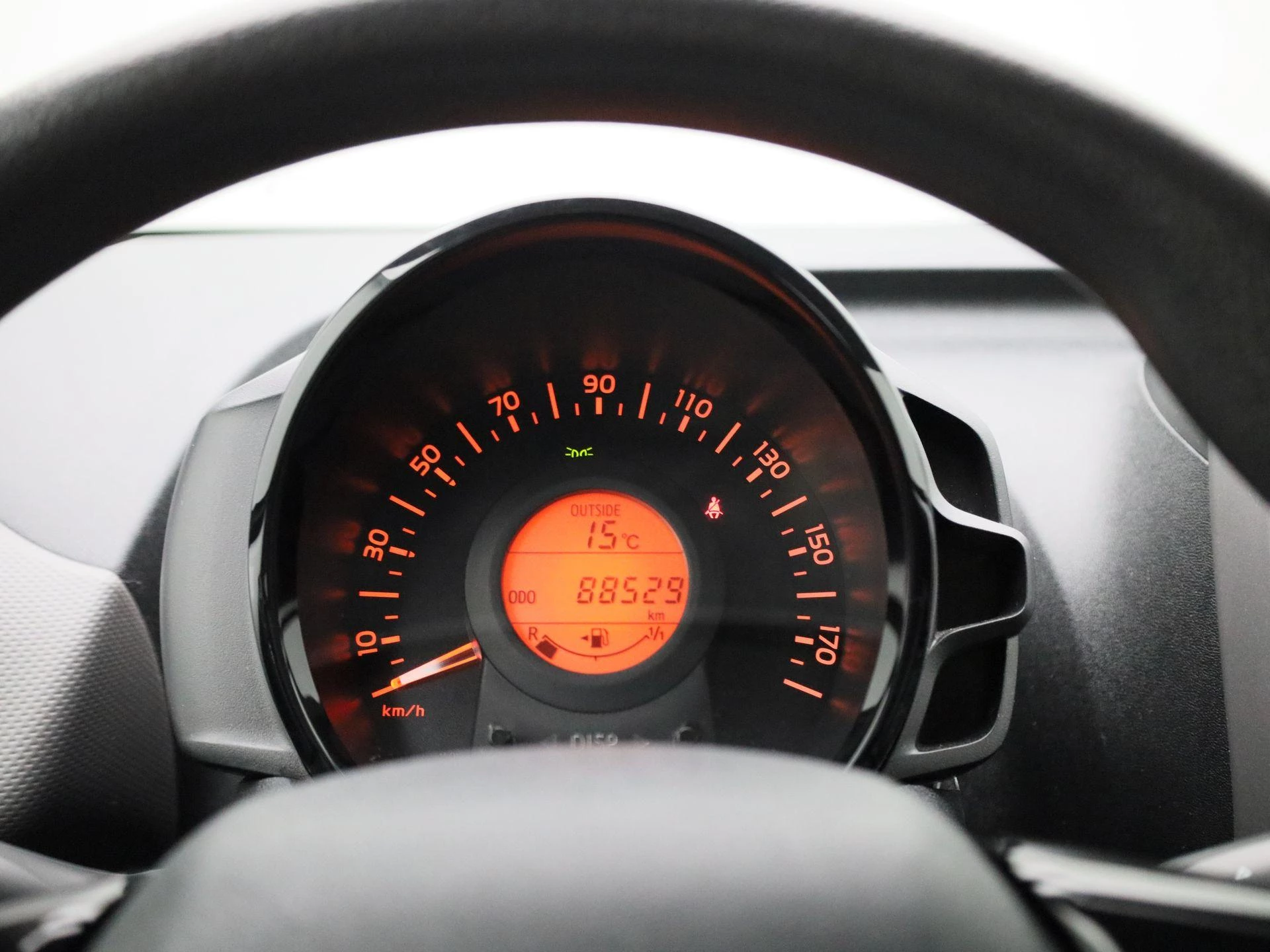 Peugeot-108-image-12