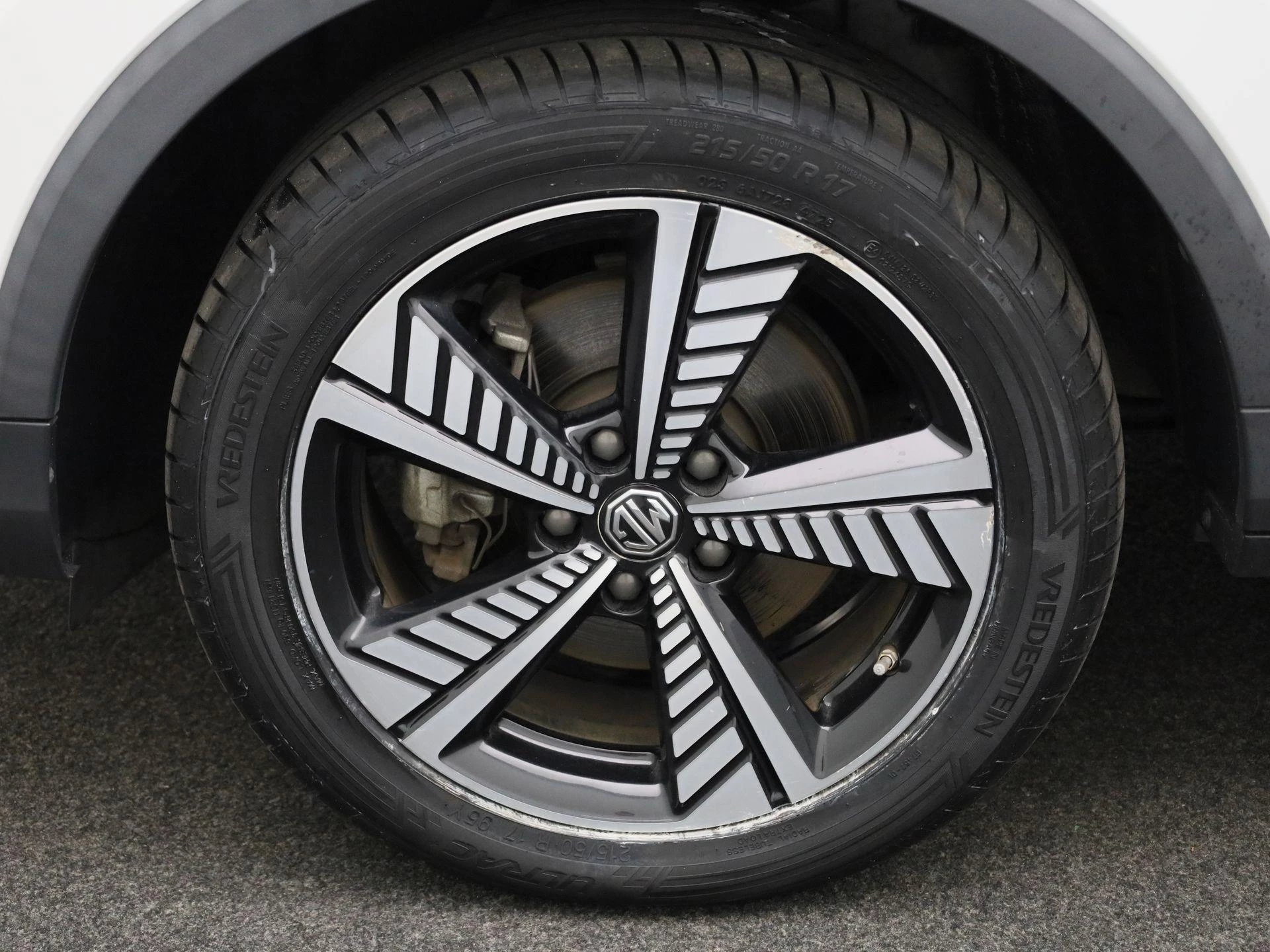 MG ZS EV MG Luxury 45 kWh