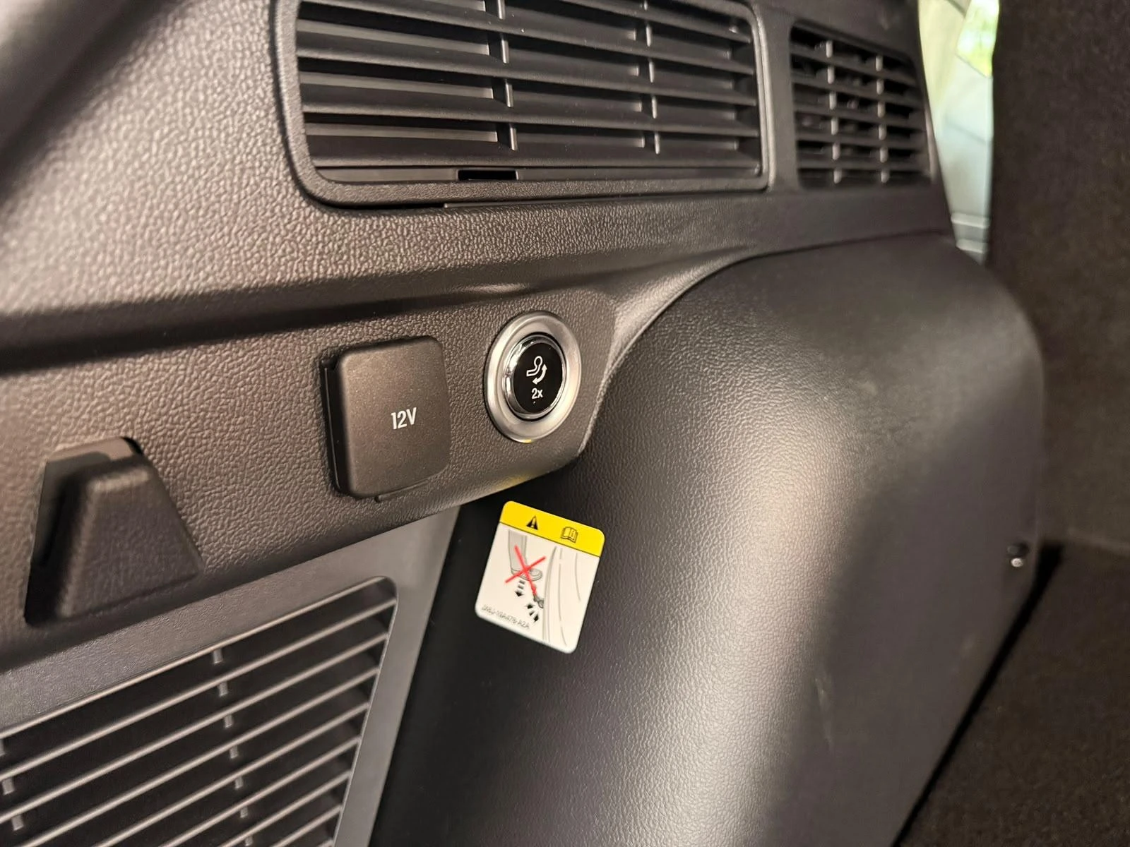 Ford-Kuga-image-15