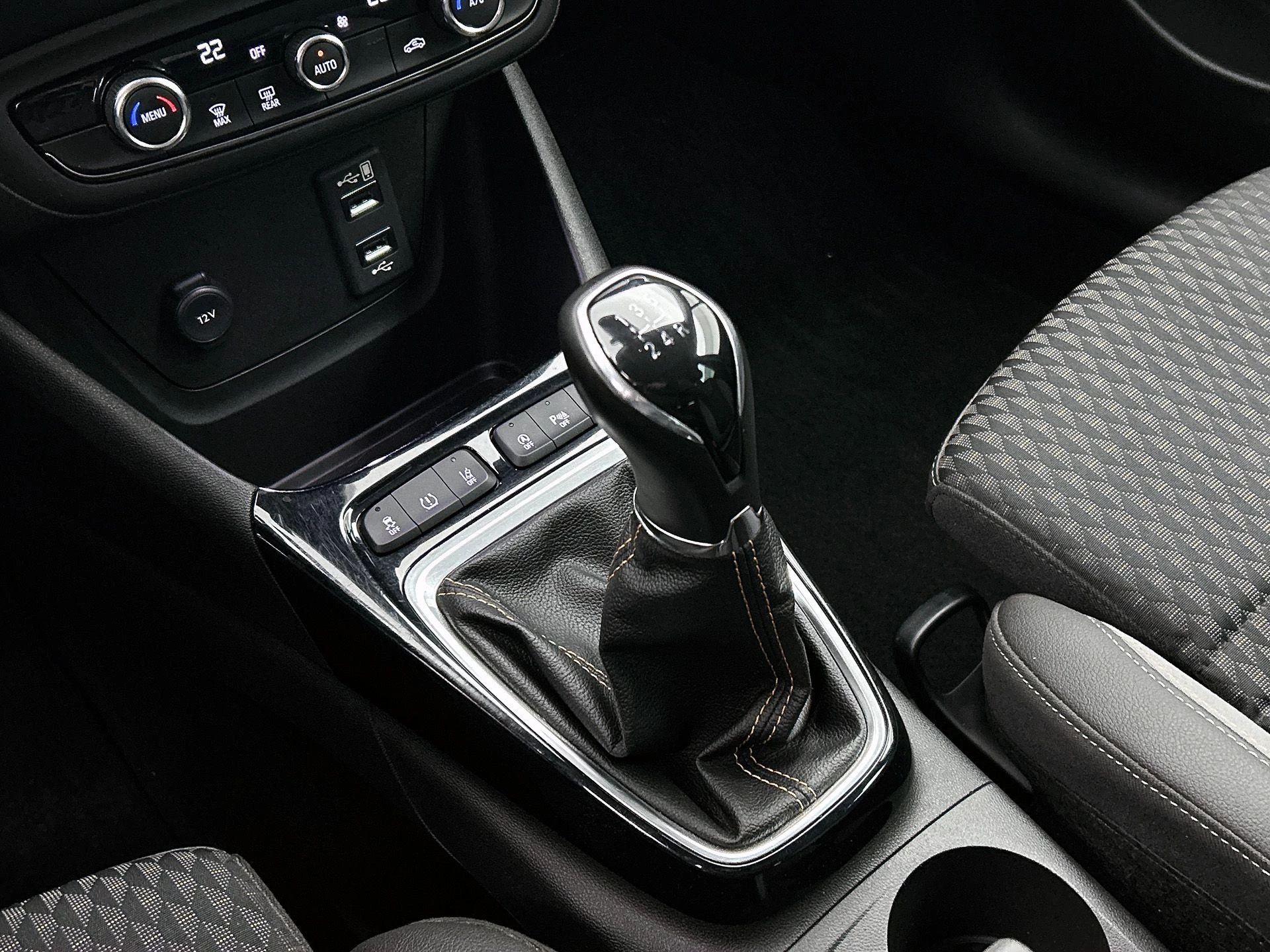 Opel-Crossland X-image-28